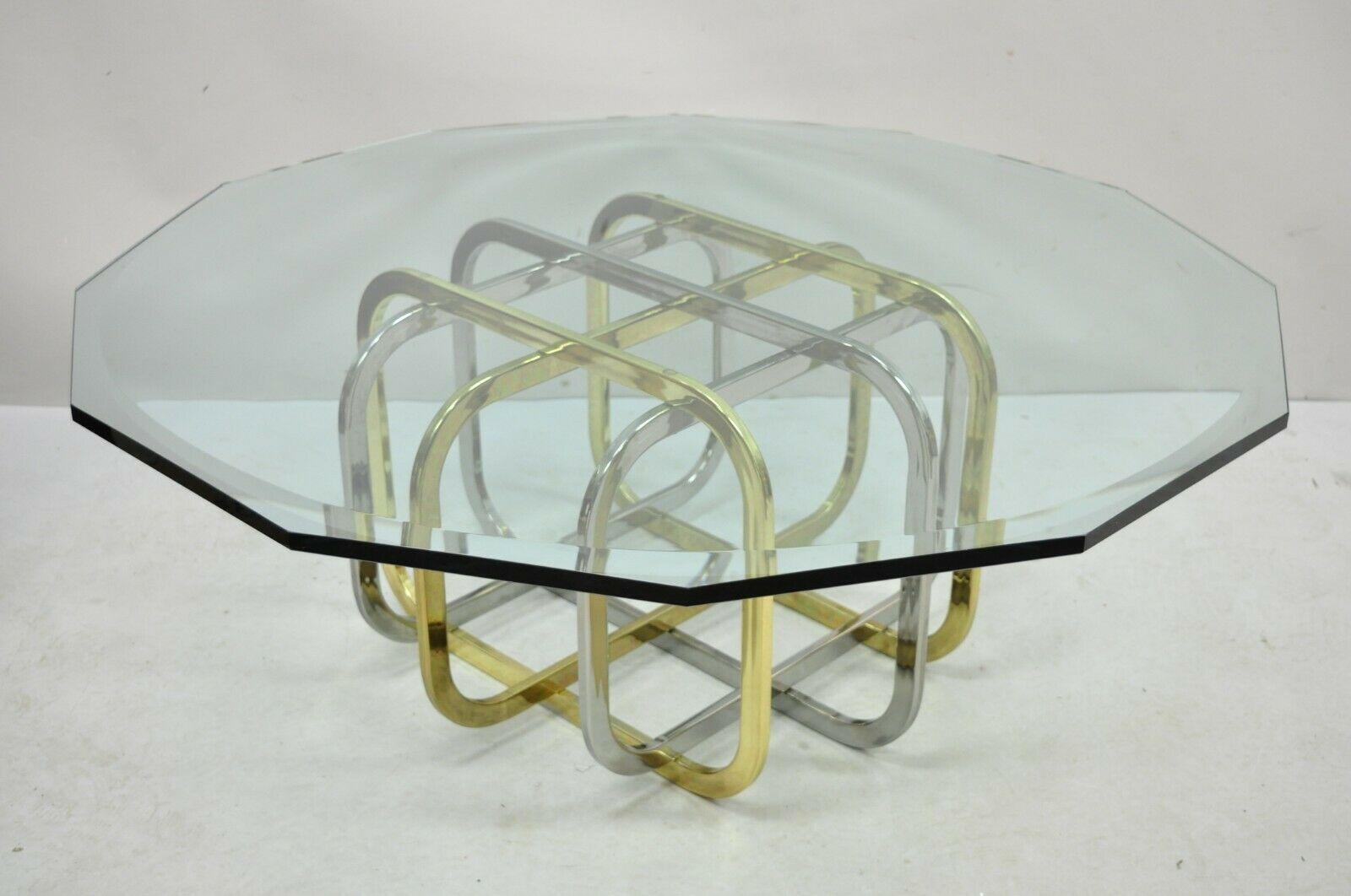 Table basse pliante de style Pierre Cardin en laiton et chrome avec base en métal et plateau en verre en vente 3