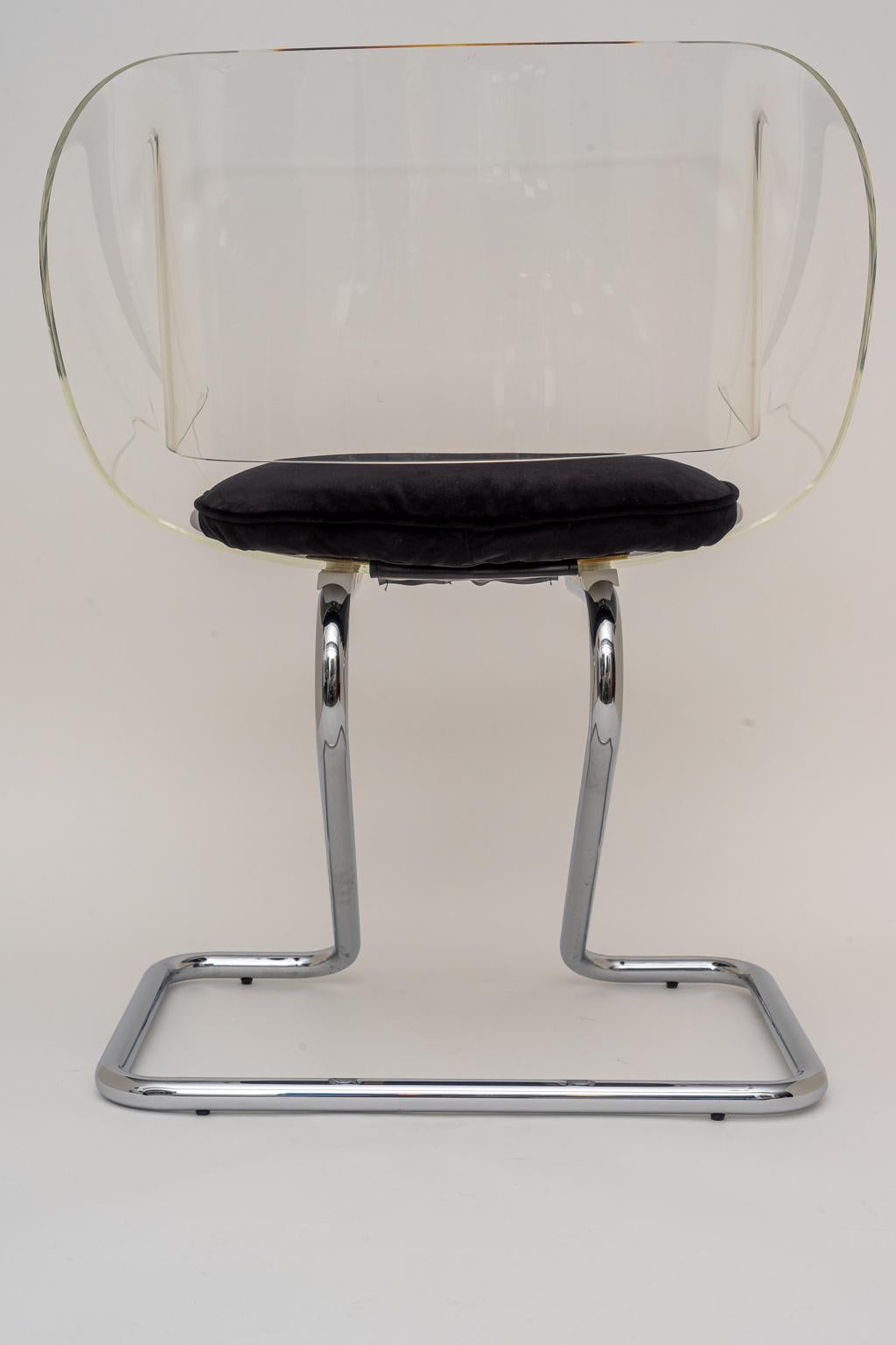Pierre Cardin Style Chrome and Lucite Armchair In Good Condition In West Palm Beach, FL