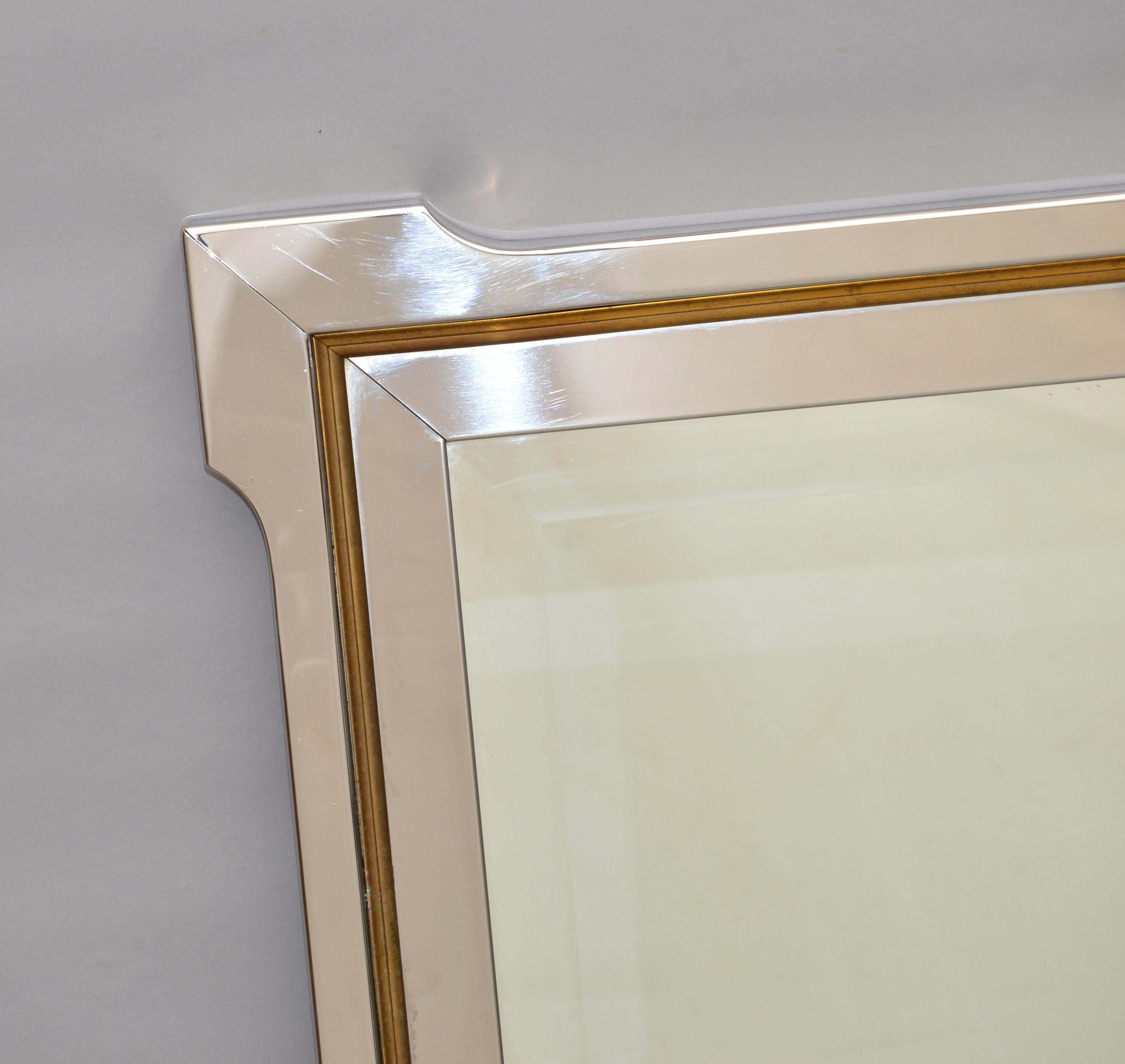Espejo de Pared Cromado, Latón y Madera Biselado Estilo Pierre Cardin Moderno de Mediados de Siglo en venta 5