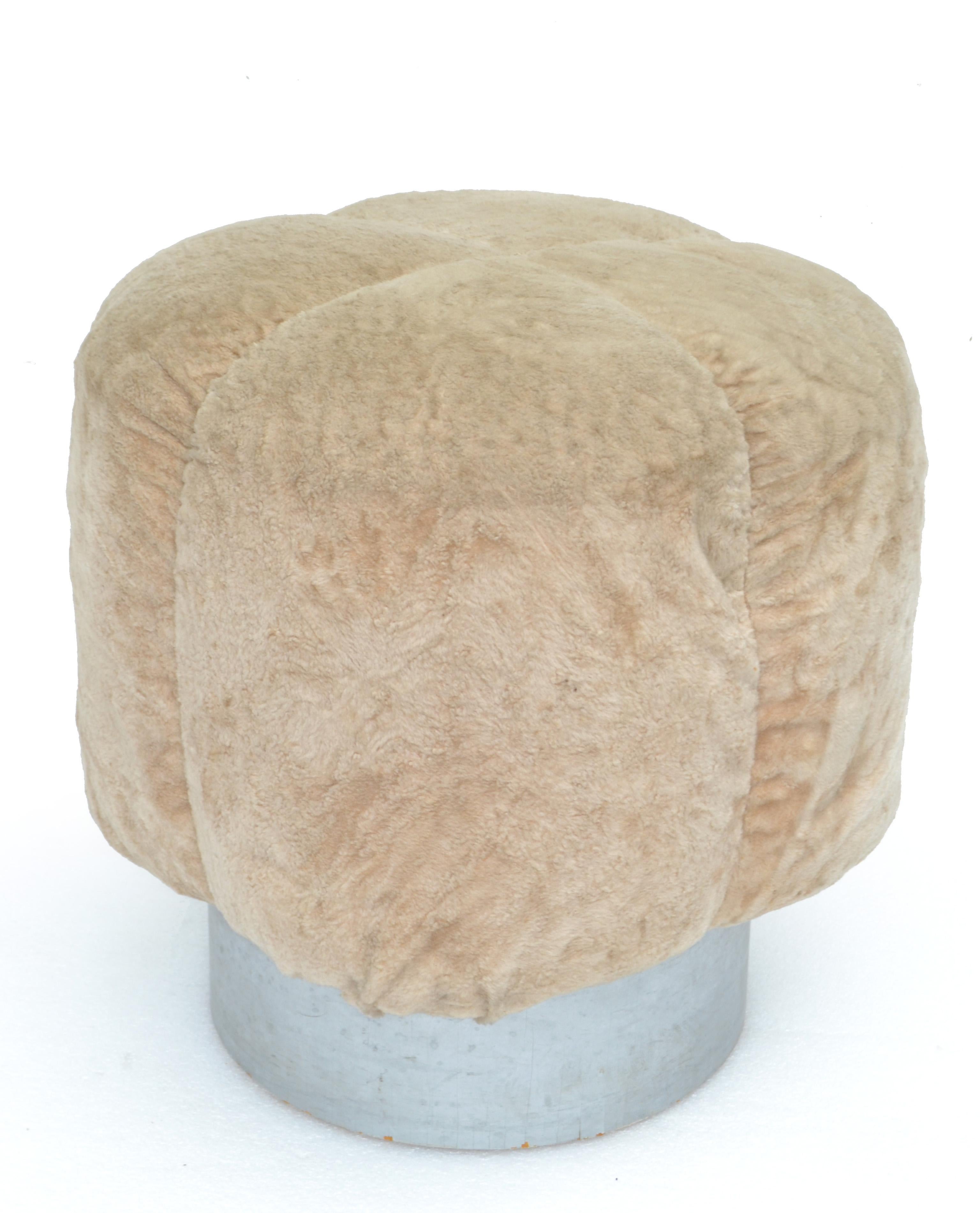 Pierre Cardin Style Space Age 1970 French Stool Ottoman Pouf Silver Base, Plush In Fair Condition In Miami, FL