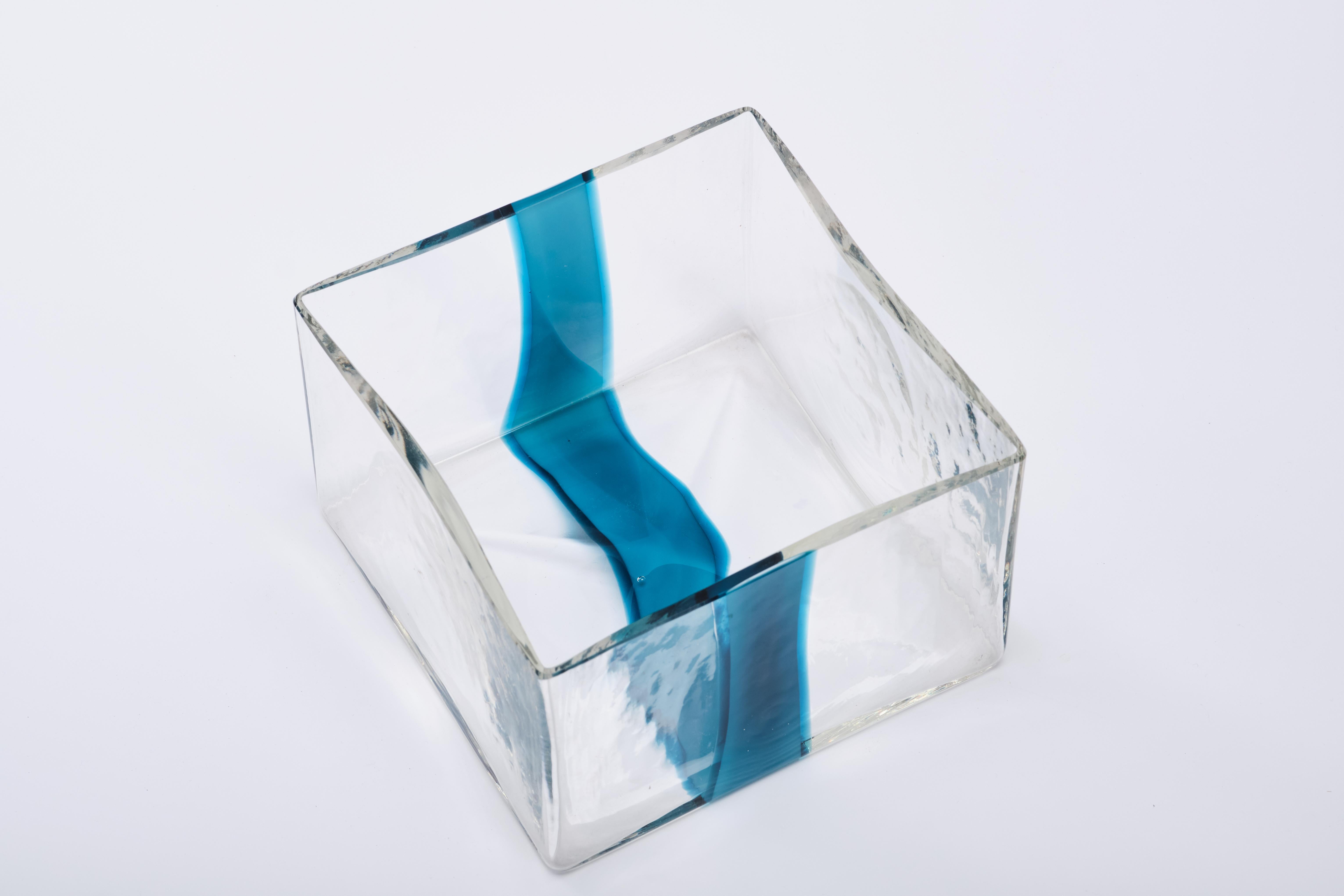 Pierre Cardin Vase for Venini - Murano glass - Italian design 1970s For Sale 3