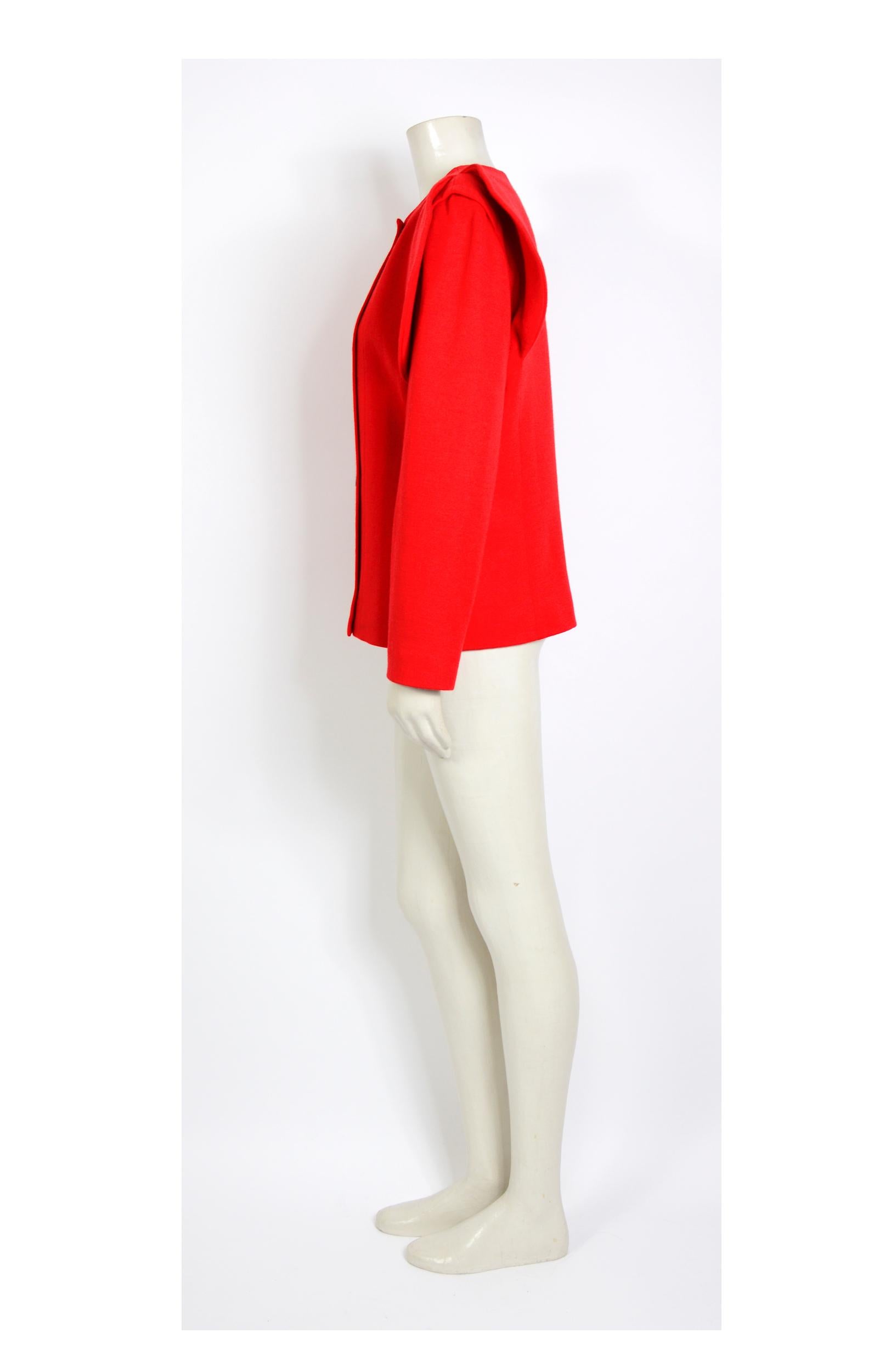 Pierre Cardin vintage 1993 scalloped-edge red wool mix jacket  For Sale 1