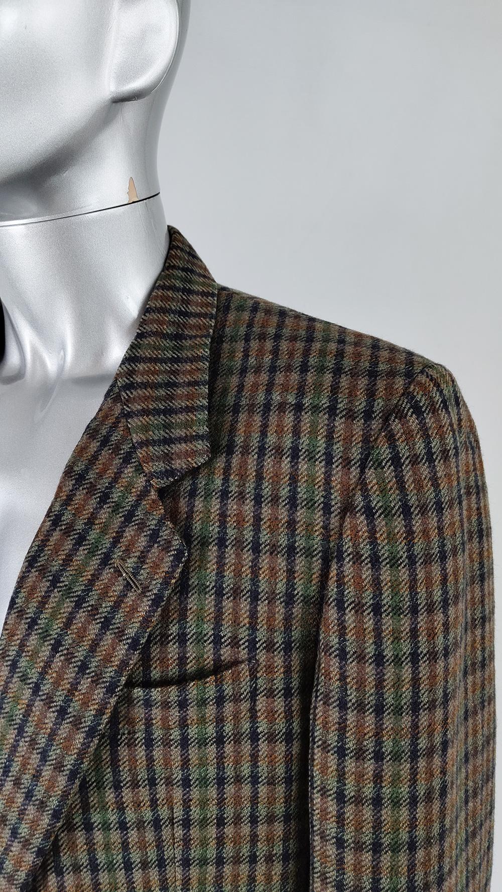 Pierre Cardin Vintage Mens 80s Italian Pure Wool Tweed Blazer Jacket, 1980s For Sale 1