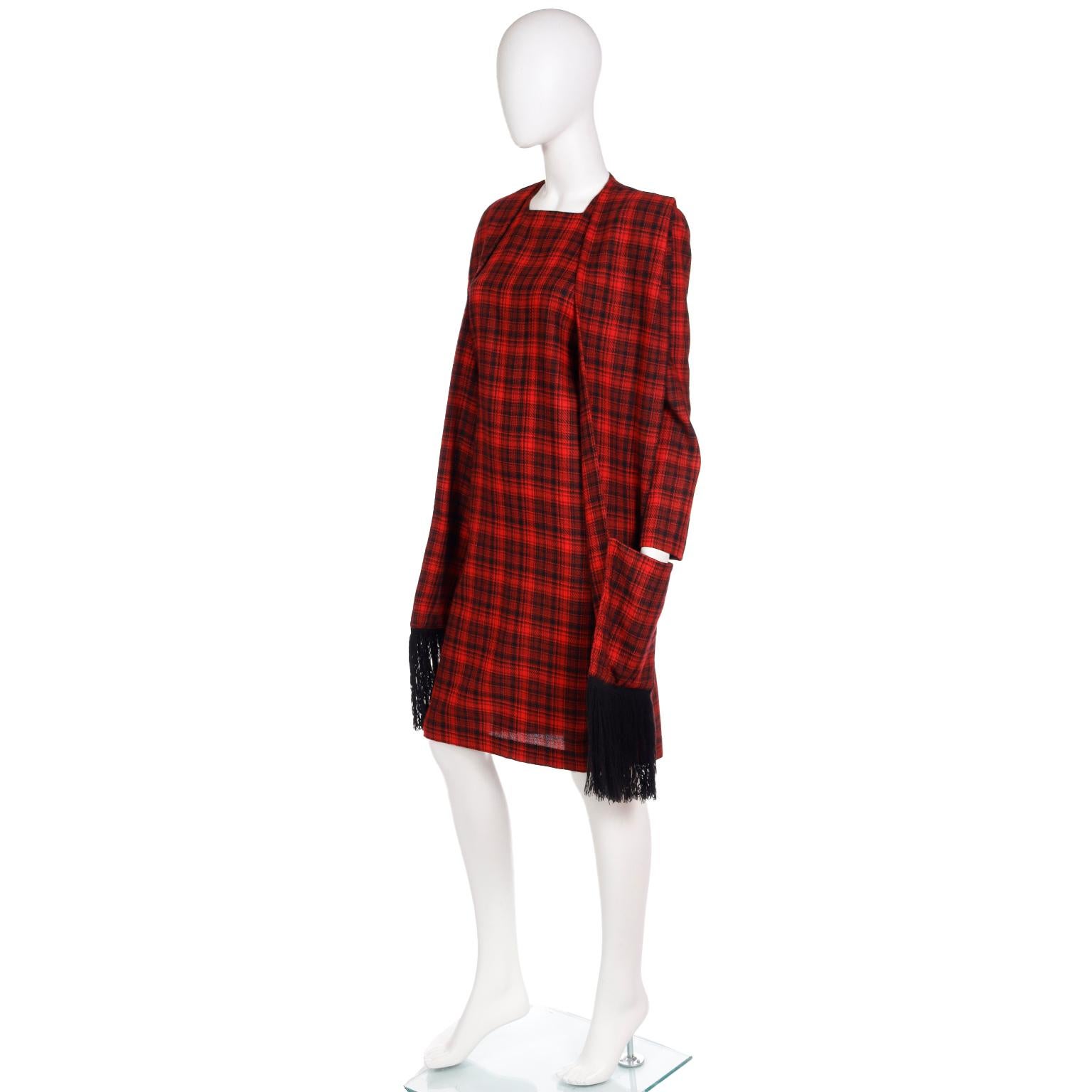 Pierre Cardin Vintage Red Plaid Dress With Long Scarf w Fringe & Pockets In Good Condition For Sale In Portland, OR