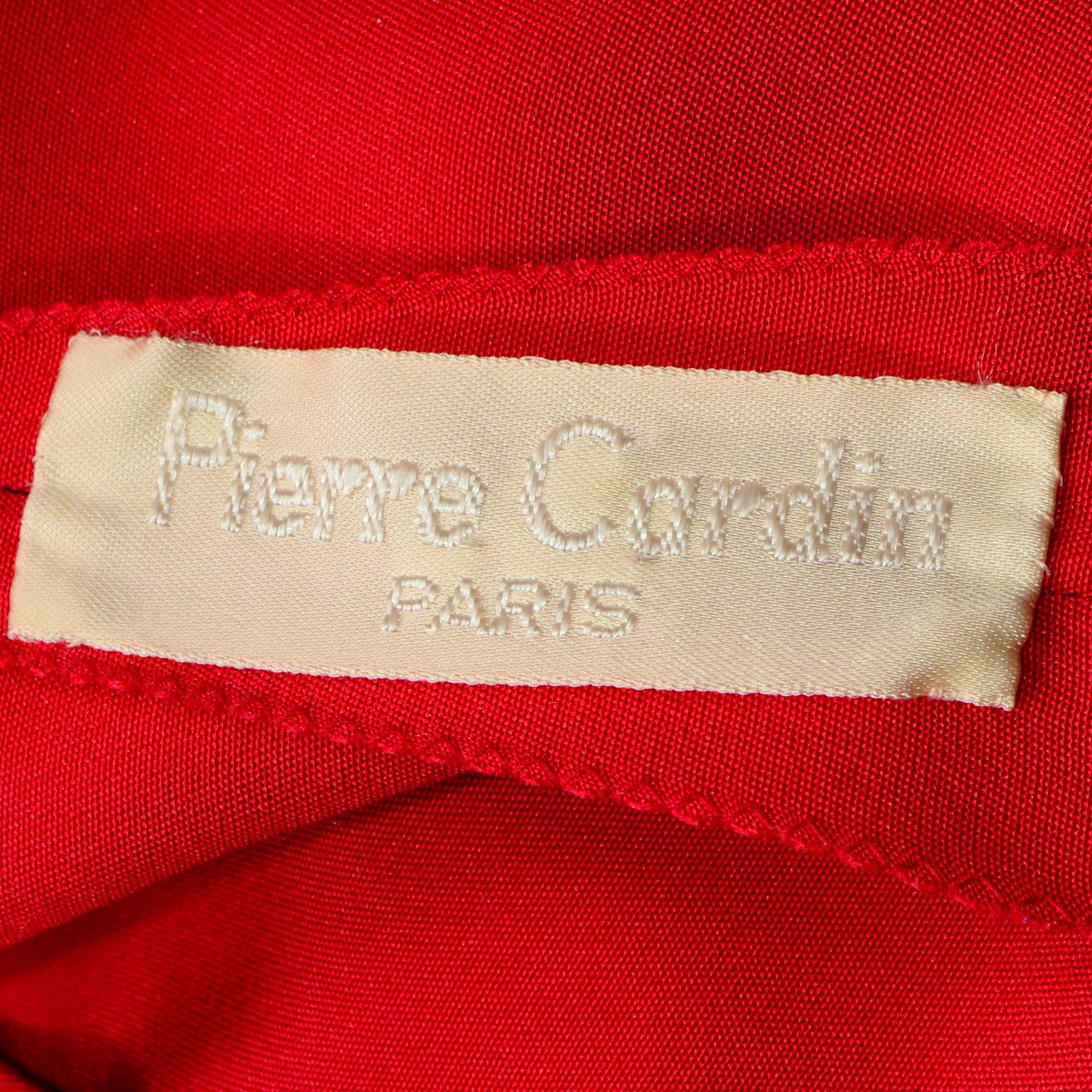 Pierre Cardin - Robe de soirée vintage drapée en crêpe de soie rouge avec dos plongeant en vente 7