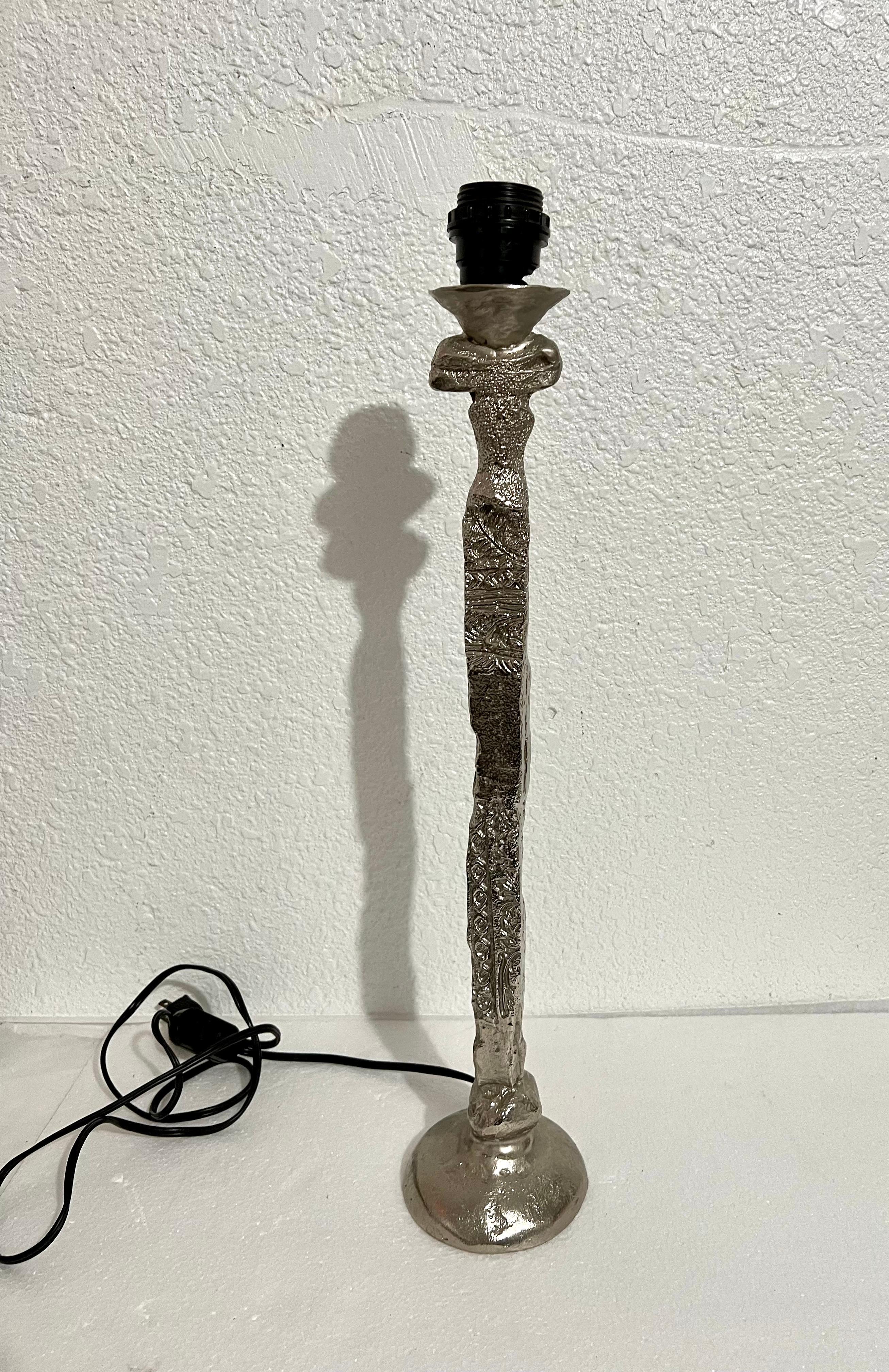 Lampe de sculpture brutaliste française en bronze moulé argenté Pierre Casenove Fondica Art en vente 19