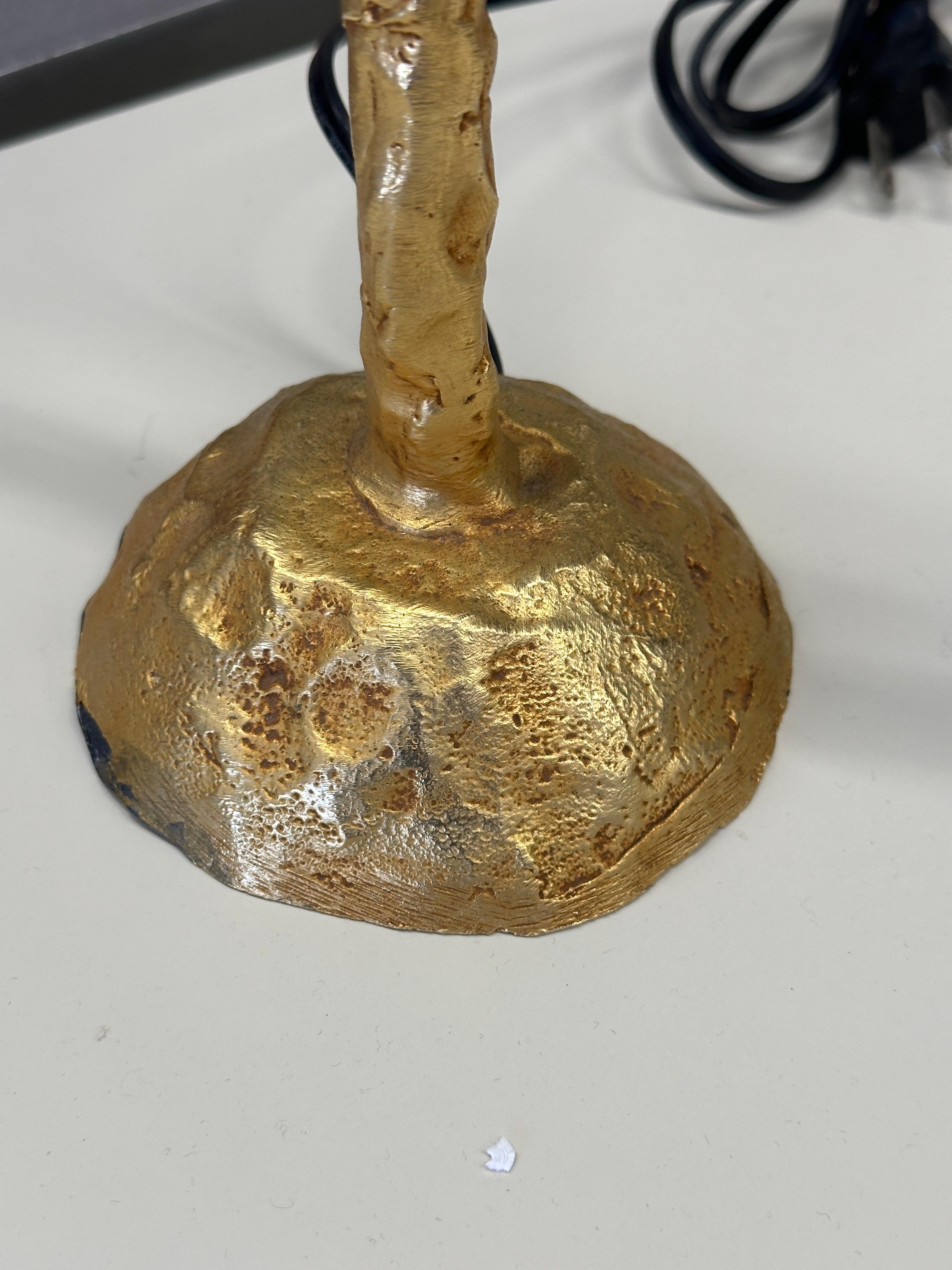 Lampada da tavolo in metallo dorato Pierre Casenove per Fondica France in vendita 4