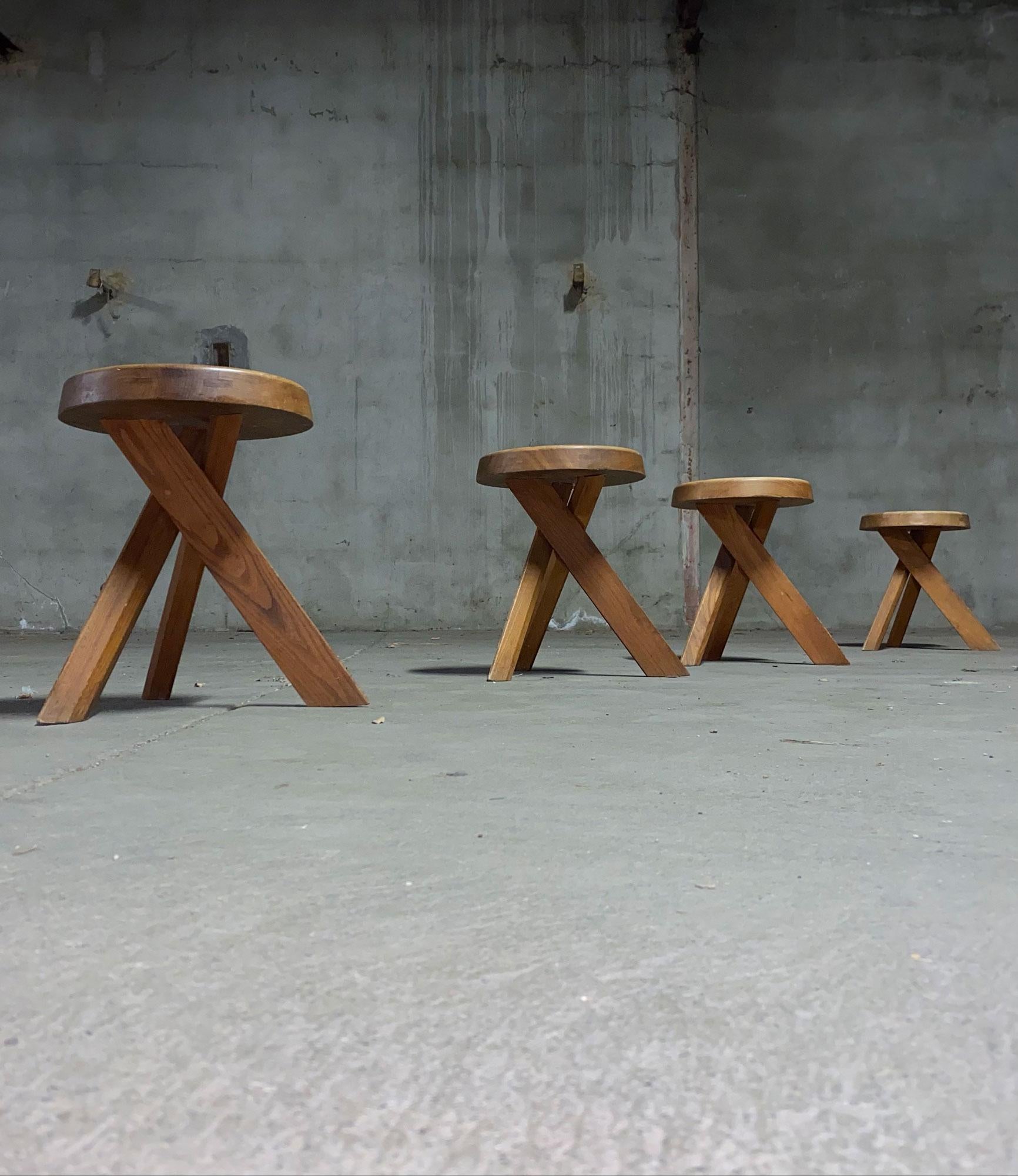 Pierre Chapo a Set of Four Original Stool S31 in French Elm Design 1974 In Good Condition In Grenoble, FR