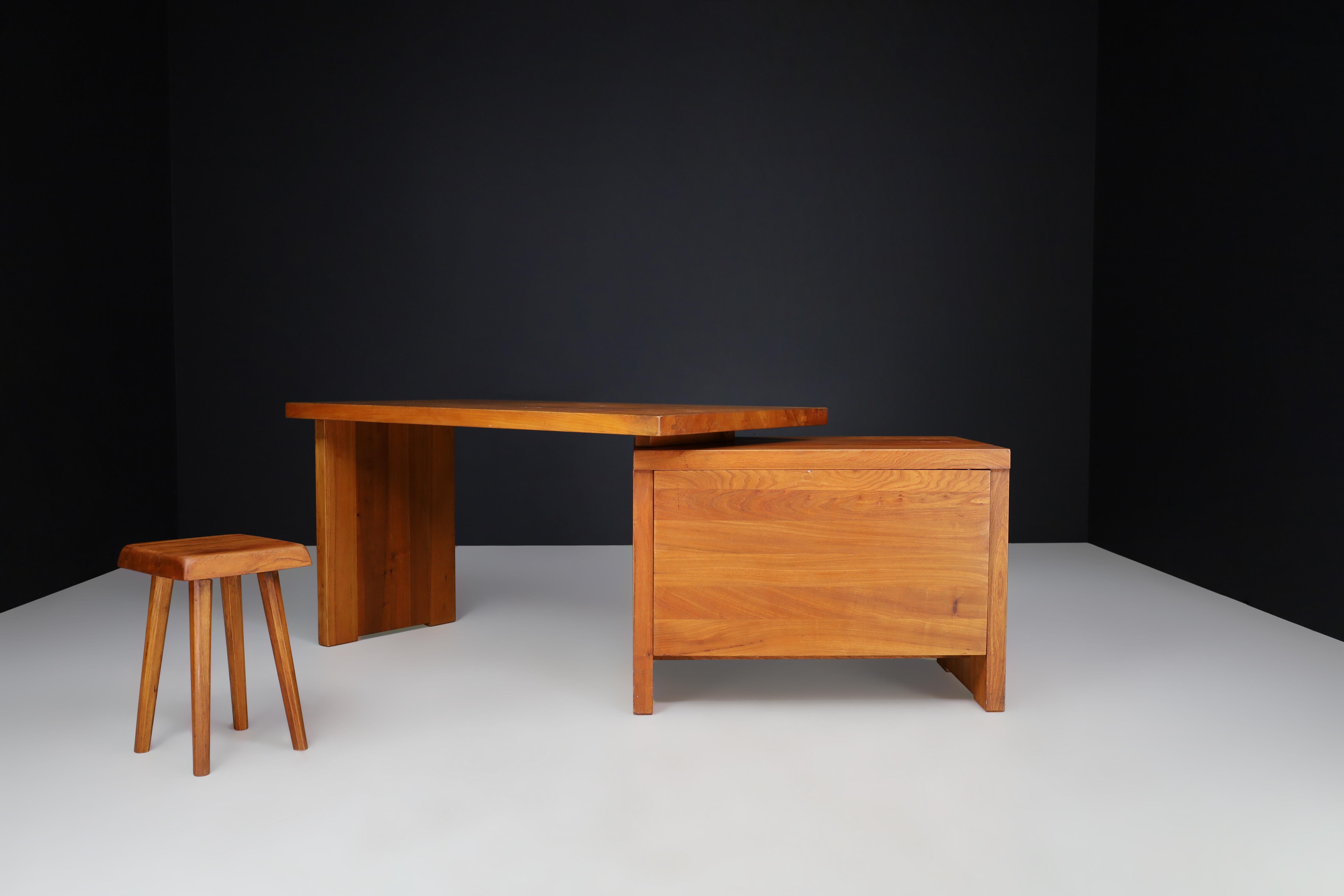 Pierre Chapo B19 Writing Desk in Patinated Solid Elm, France, 1960s For Sale 6
