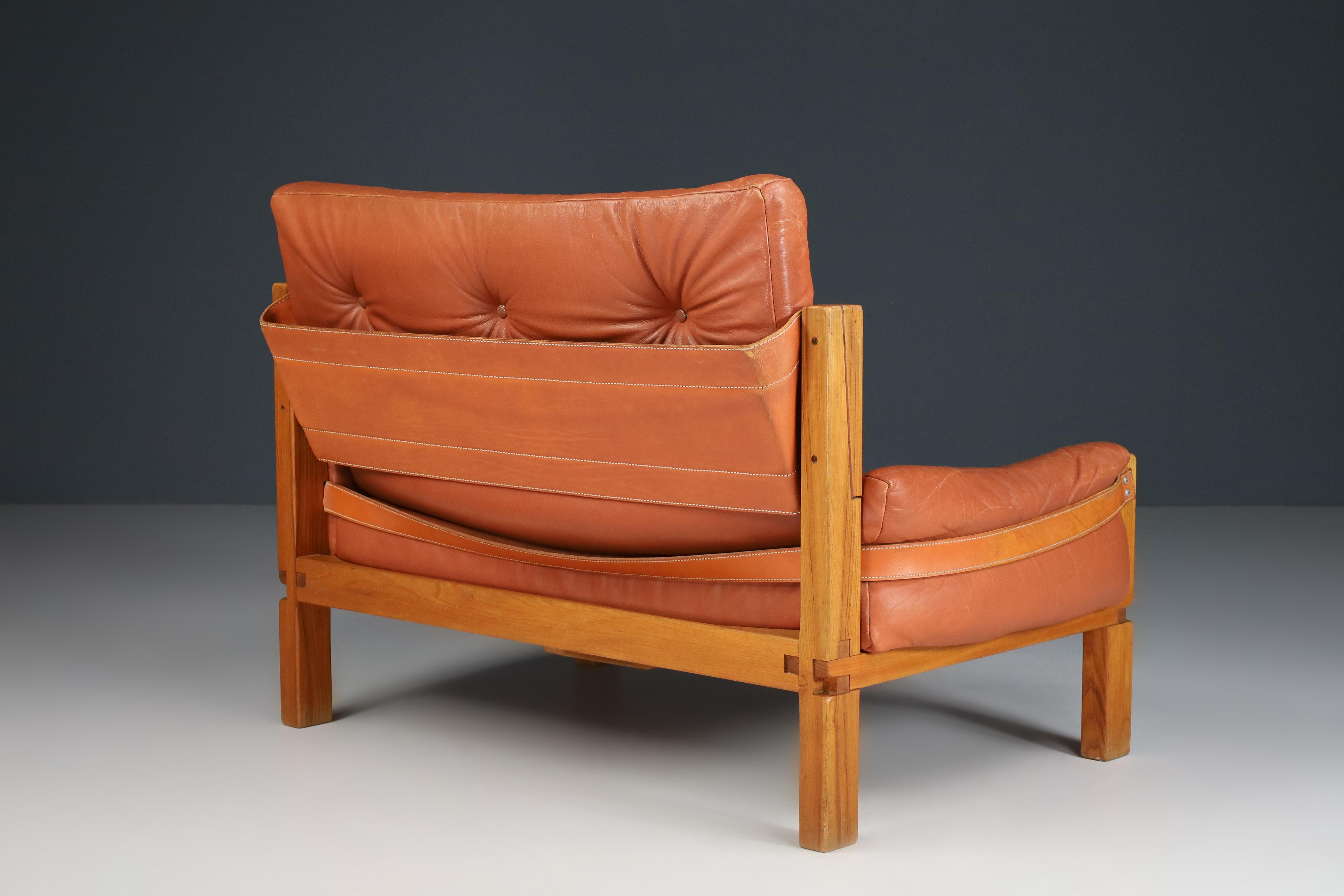 Banc S18Y Love Seat en bois d'orme et cuir d'origine Pierre Chapo, 1970 en vente 3