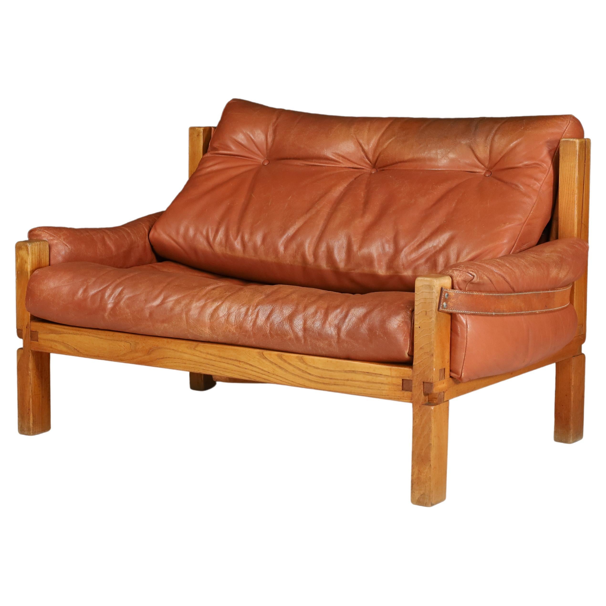 Pierre Chapo Bank S18Y „Love Seat“ aus Ulmenholz und Originalleder, 1970er Jahre im Angebot