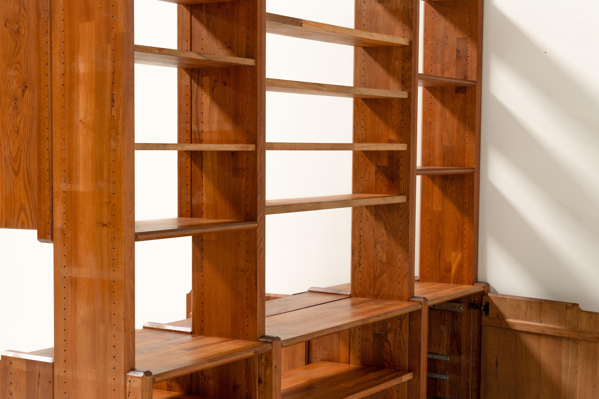 Pierre Chapo Book Case in Solid Elm, Shelves, French, Mid-Century Modern, 1970's 5