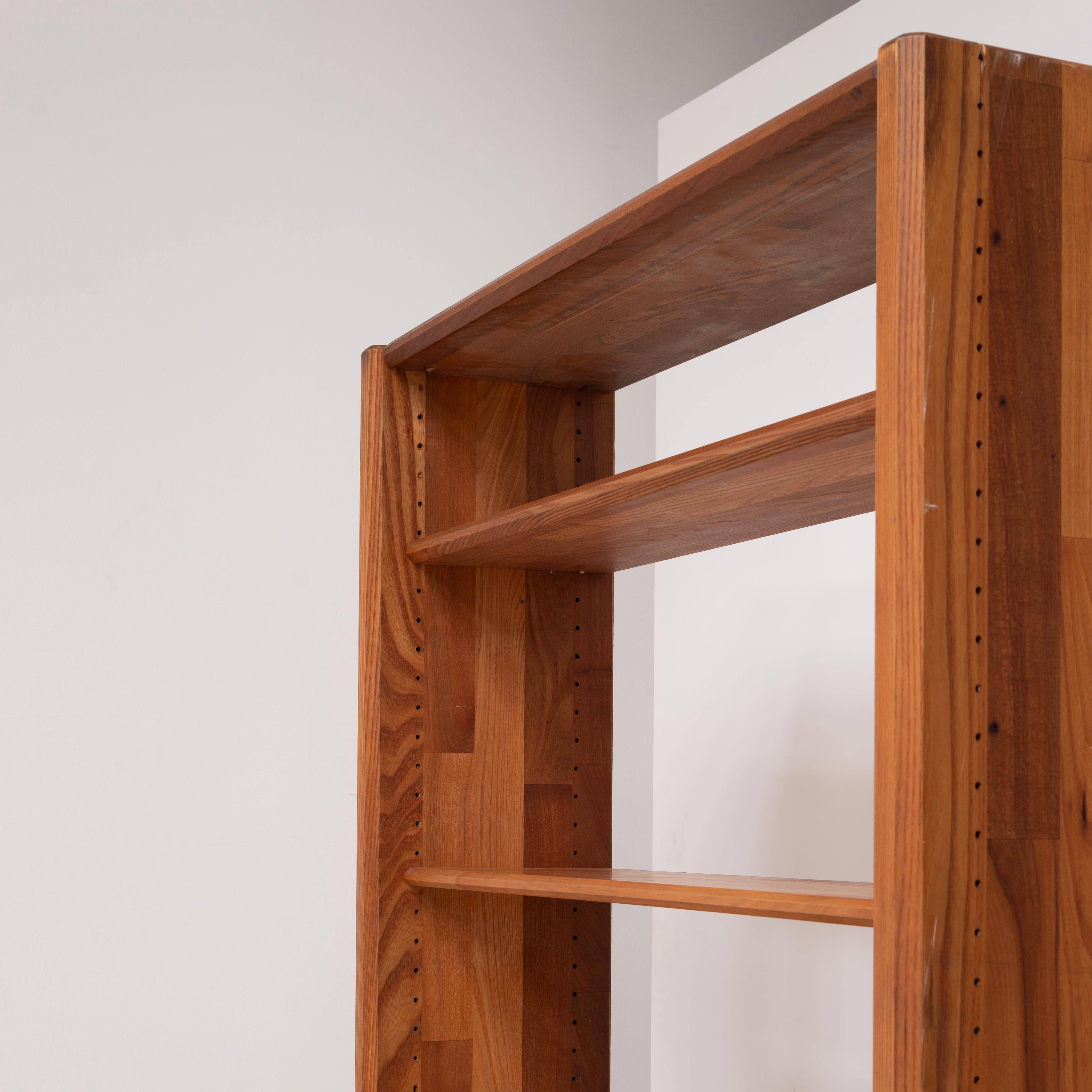 Elm PIERRE CHAPO  -Bookcase model ‘GO’ For Sale