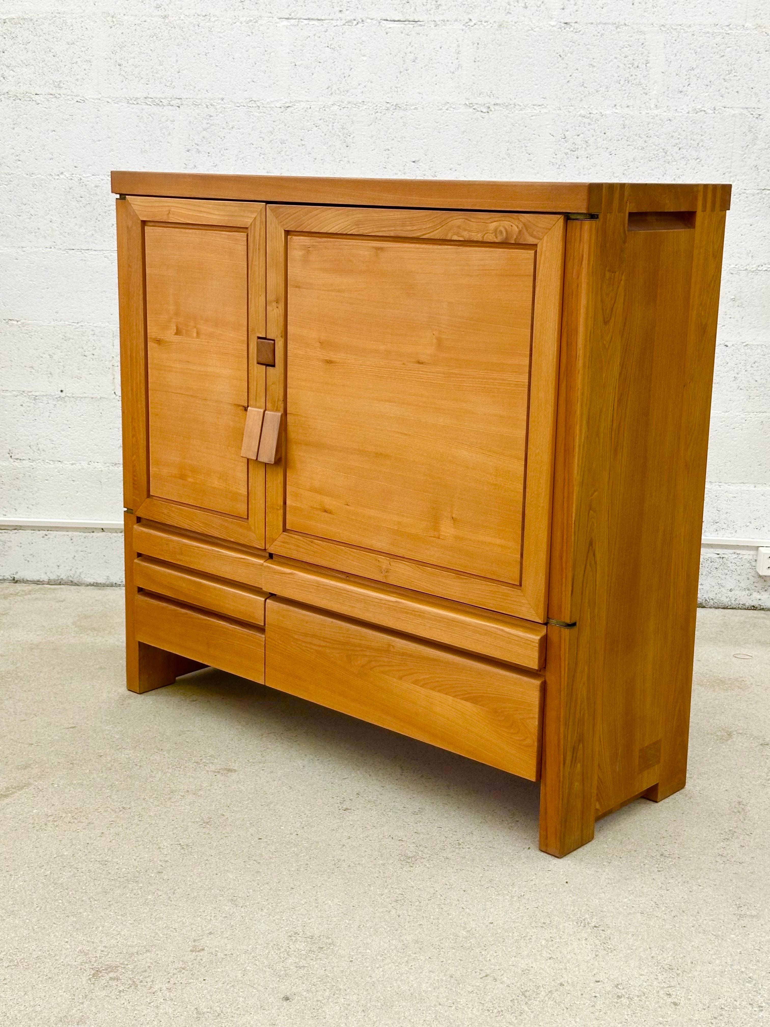 Pierre Chapo, Cabinet, Model R18A Solid Elm, France, circa 1960 For Sale 5