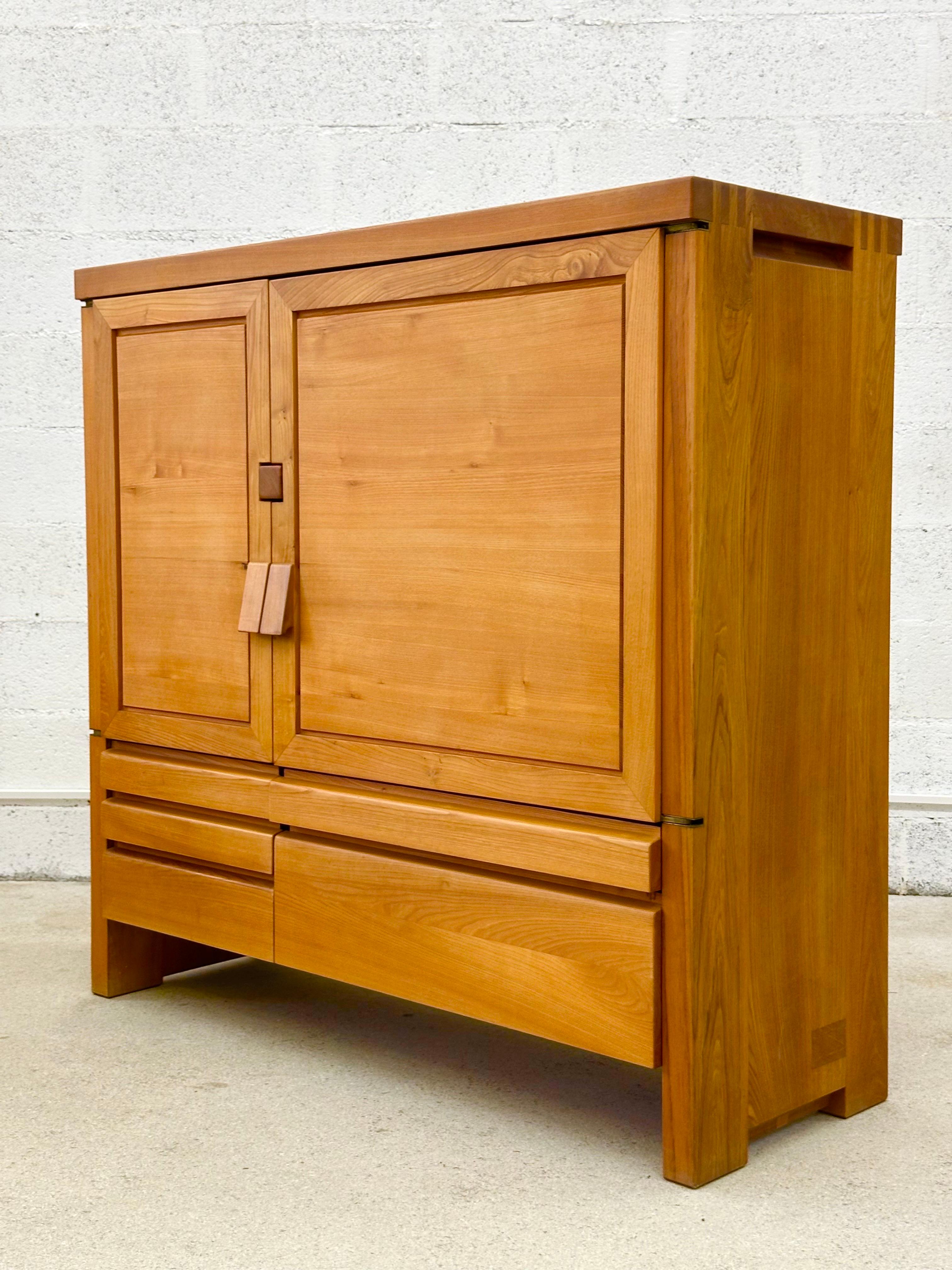Pierre Chapo, Cabinet, Model R18A Solid Elm, France, circa 1960 For Sale 7
