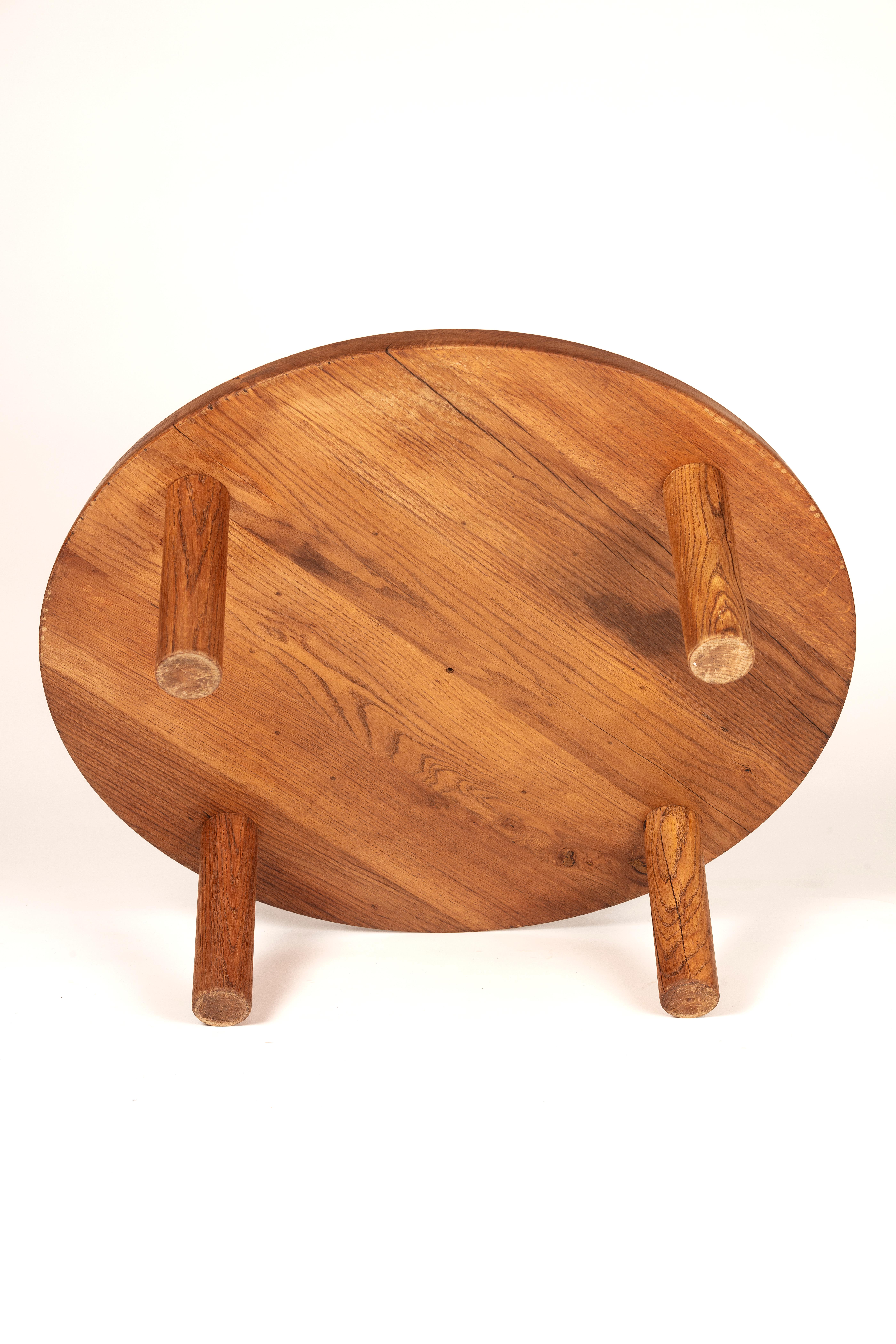 Table basse T02 M en chêne français Pierre Chapo 1965 en vente 2