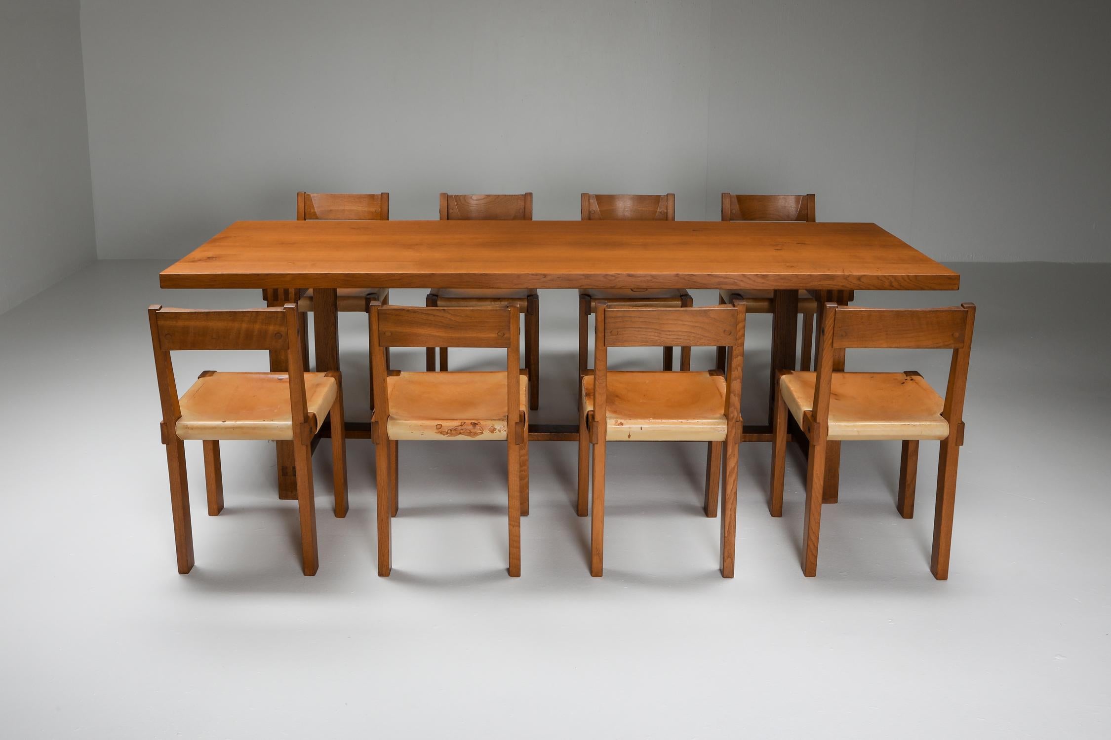 Pierre Chapo, solid elm dining table, T01D, S24 dining chairs, France, 1960s

Superb and rare rectangular dining table measuring 226 wide.
We've matched these with original S24 dining chairs in elm and natural tan leather

Pierre Chapo