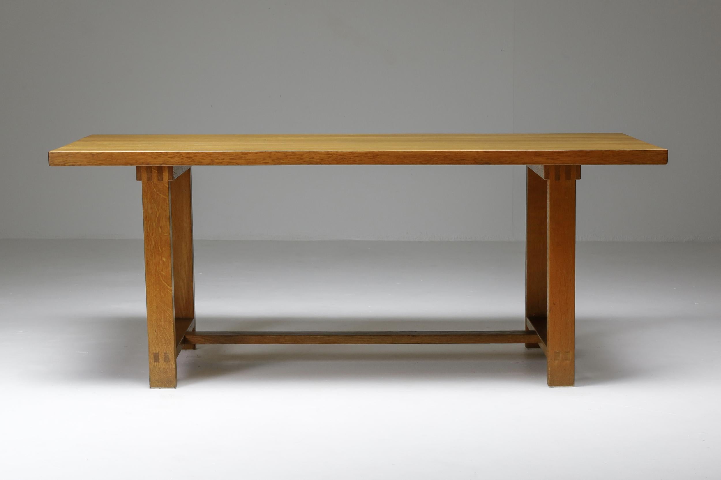 Pierre Chapo, French Design, Dining table, T01D, Mid-Century Modern, elm, France

This table is a rare find when It comes to Pierre Chapo's legacy of designs.
With its elegant functional form, the table invites you to be a part of the