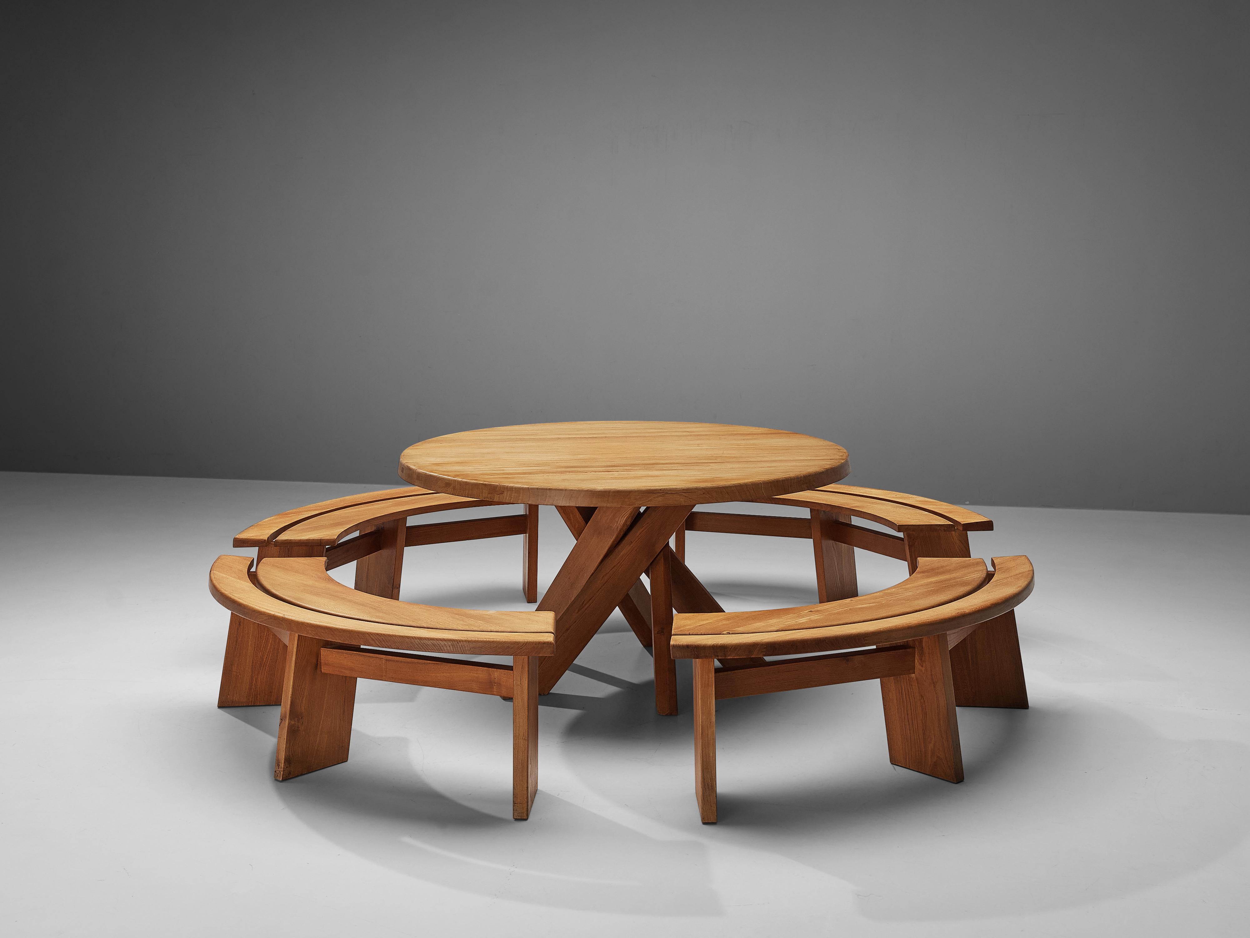 Pierre Chapo, dining table ‘T21’ with four benches ‘S38A’, solid elm, France, 1960s

This table is in a wonderful, patinated condition and accompanied by four elegantly curved benches. The table as well as the benches are executed in solid elm.