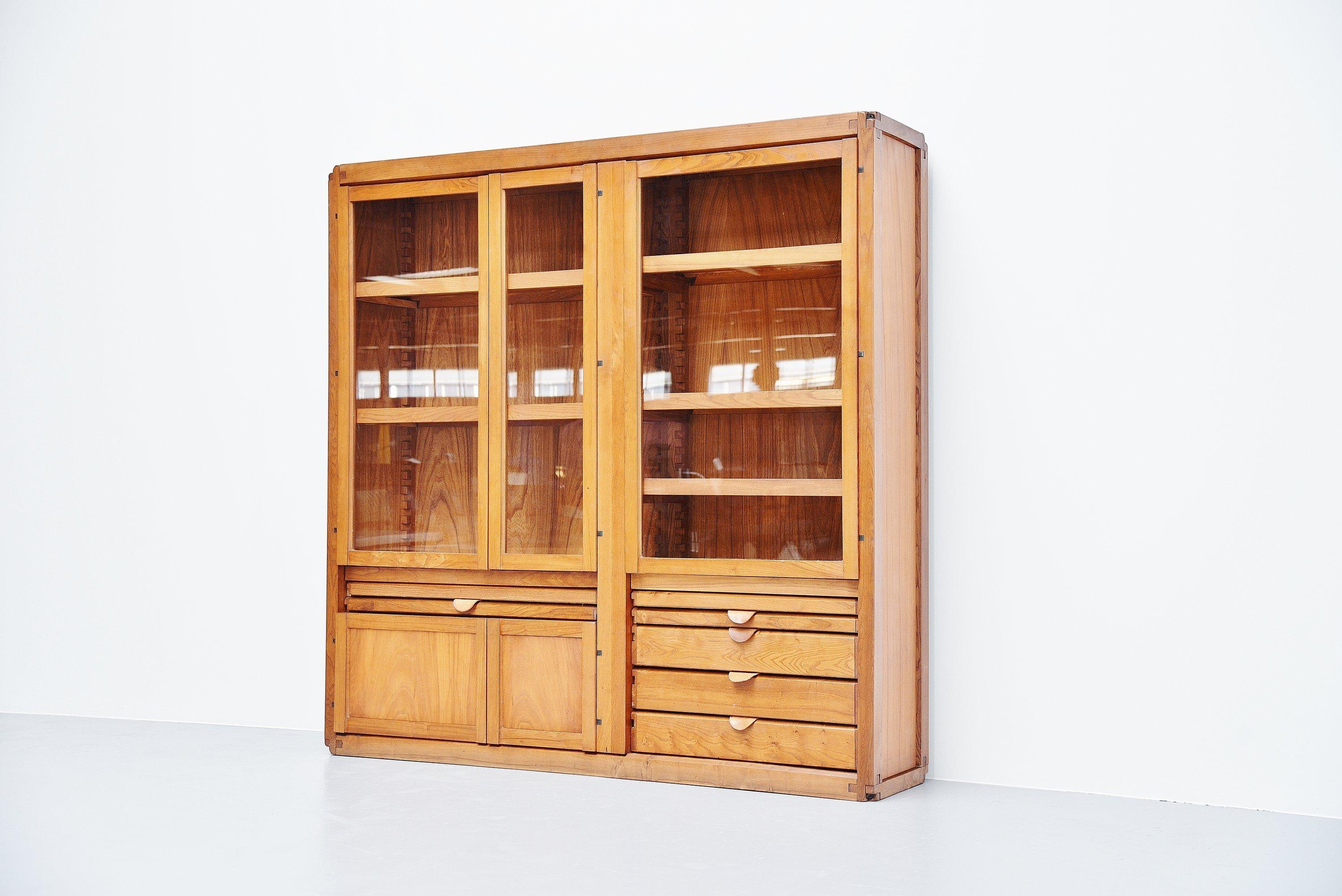 Mid-Century Modern Pierre Chapo Display Cabinet in Elm France, 1960