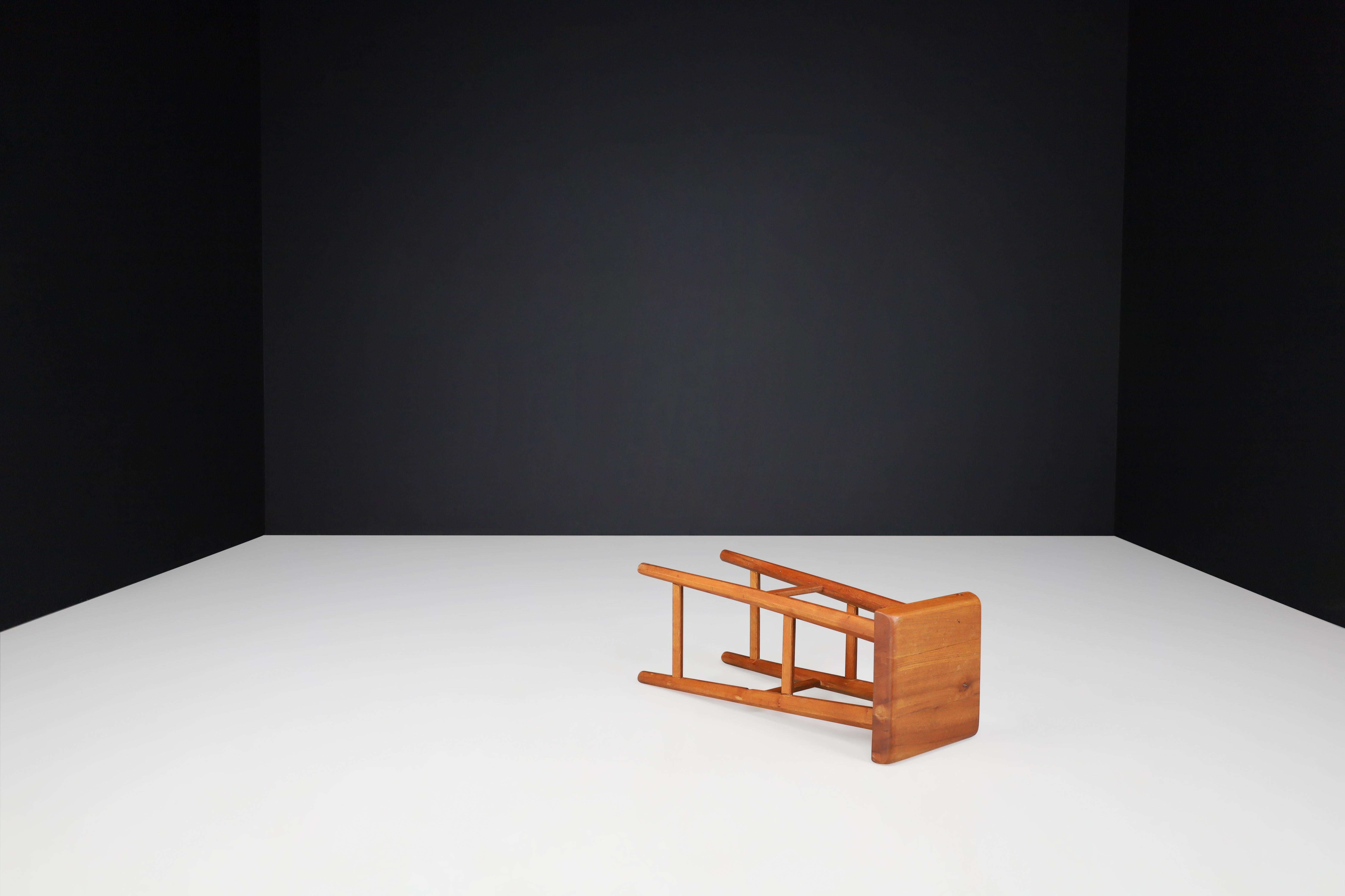 Pierre Chapo, Elm Bar Stool S-01-c France, 1960 In Good Condition For Sale In Almelo, NL