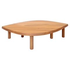 Pierre Chapo Mesa baja de madera de olmo francés Modelo T22 C 1970