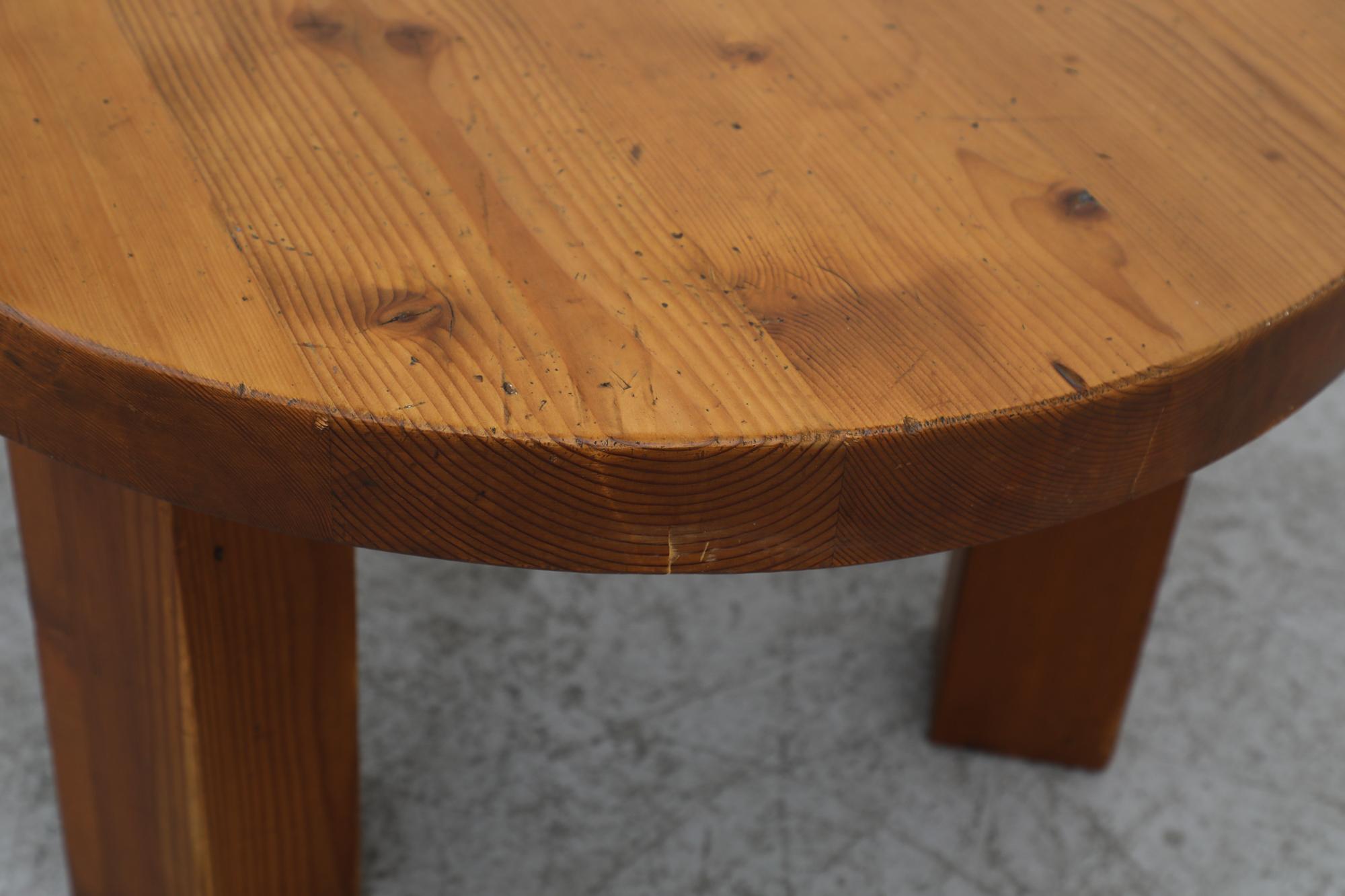 Pierre Chapo Inspired Heavy Pine Brutalist Side Table w/ Round Top & Square Legs For Sale 2