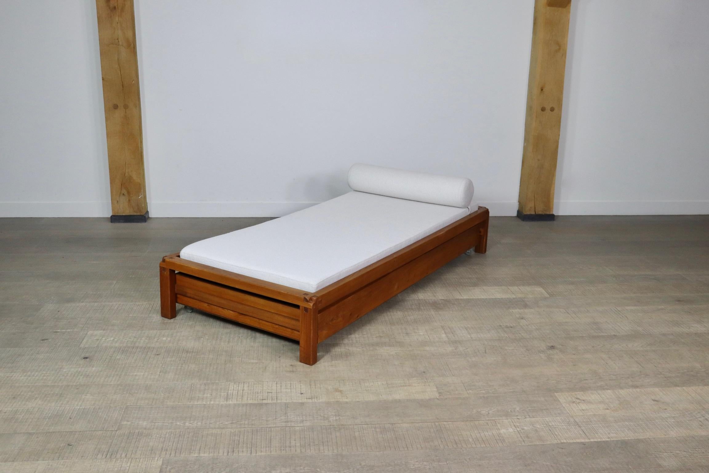 Pierre Chapo L03 Daybed In Solid Elm, France 1960s For Sale 8