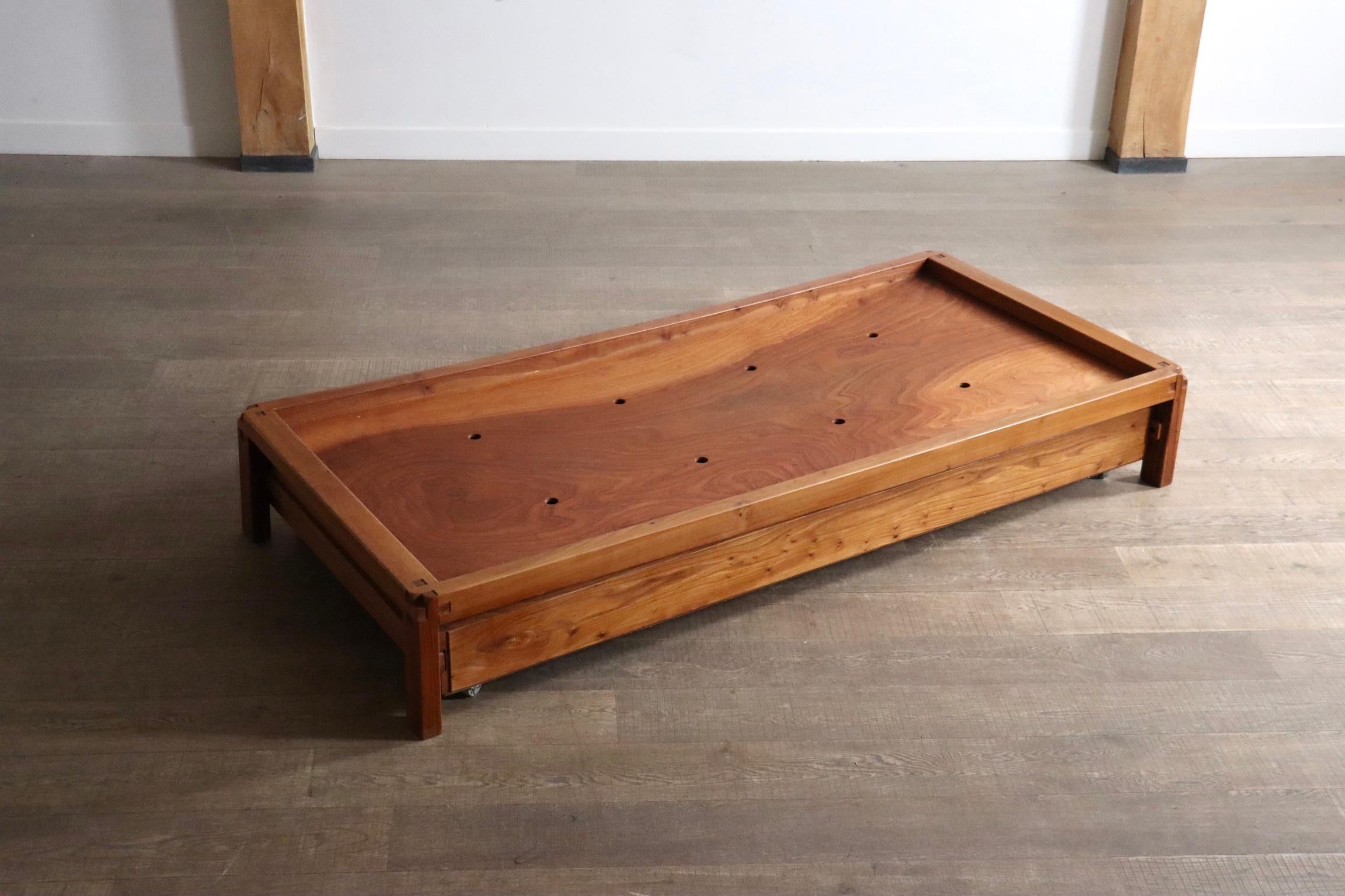 Pierre Chapo L03 Liege aus massivem Ulmenholz, Frankreich 1960er Jahre im Angebot 4