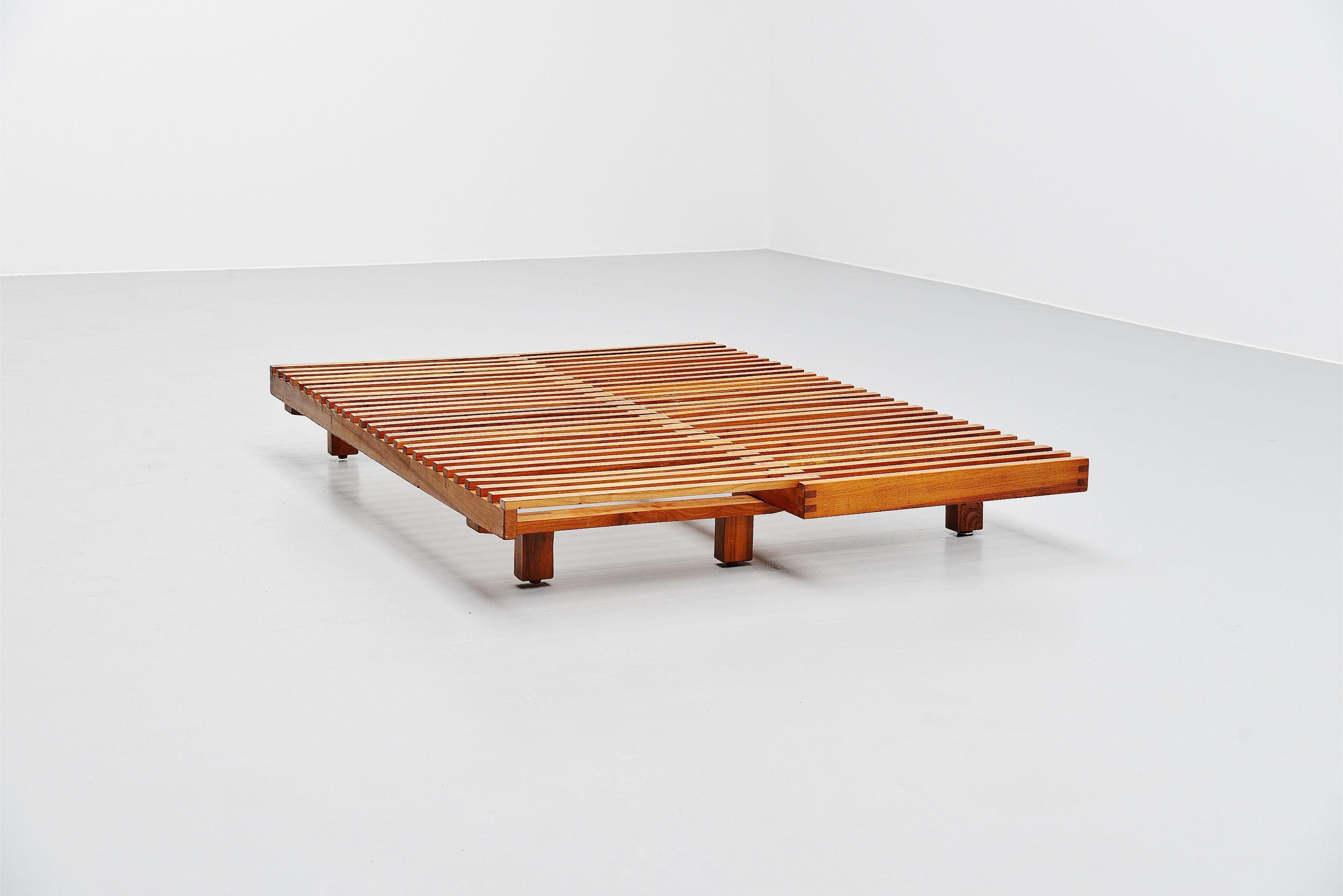 Pierre Chapo L07 Daybed in Solid Elm, France, 1963 2