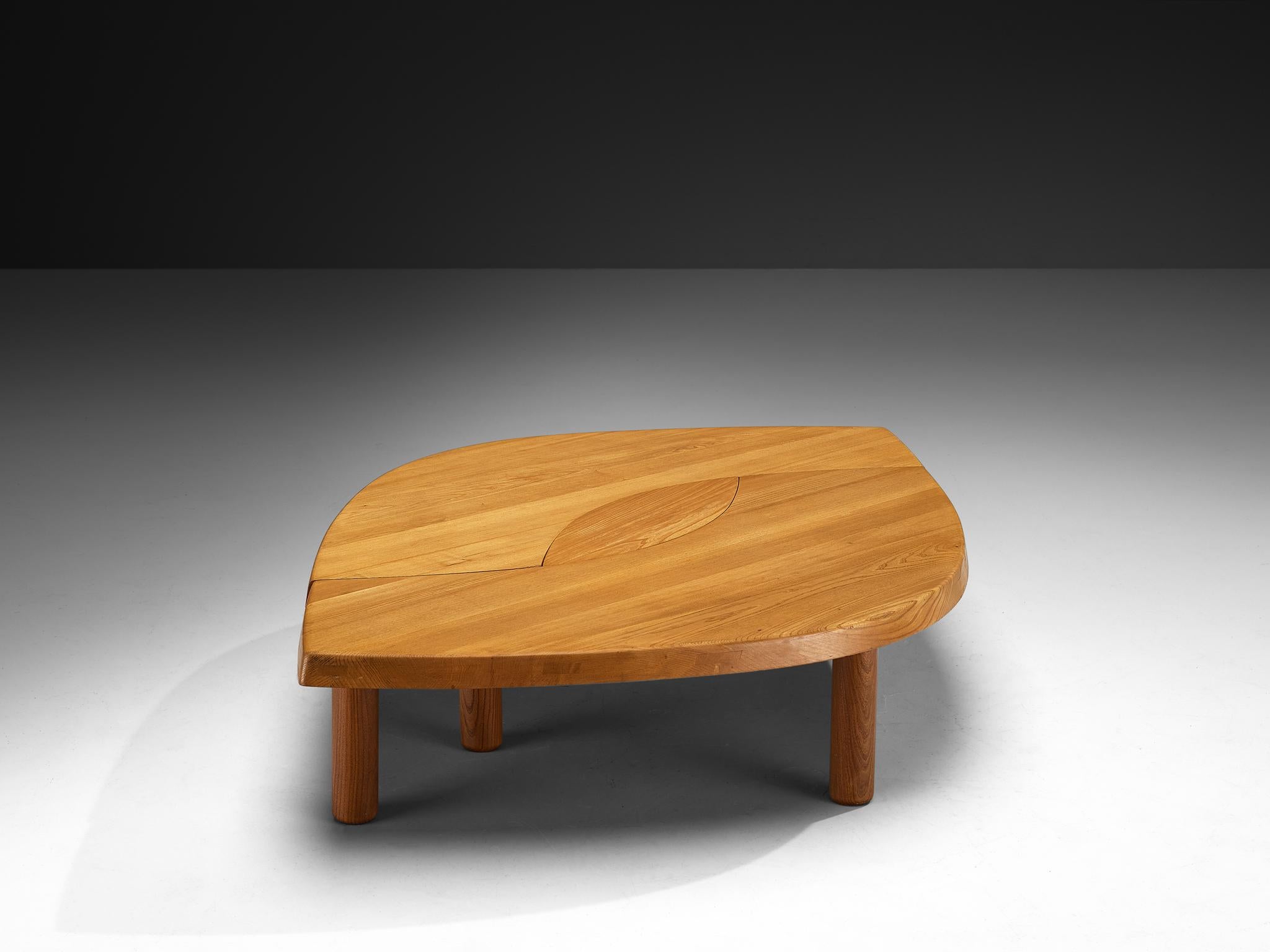 Orme Pierre Chapo Grande table basse 'T22C' 'L'Oeil' en orme massif en vente