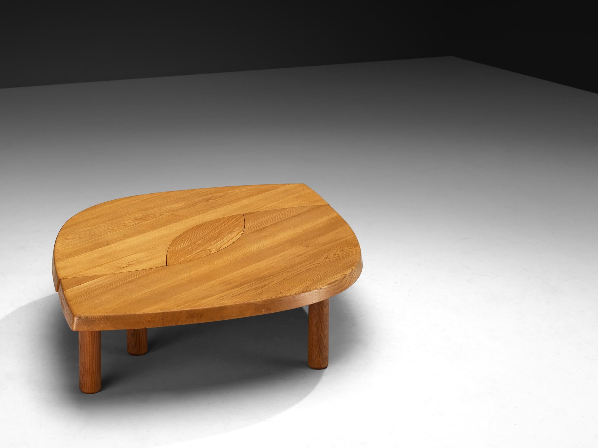 Pierre Chapo Grande table basse 'T22C' 'L'Oeil' en orme massif en vente 1