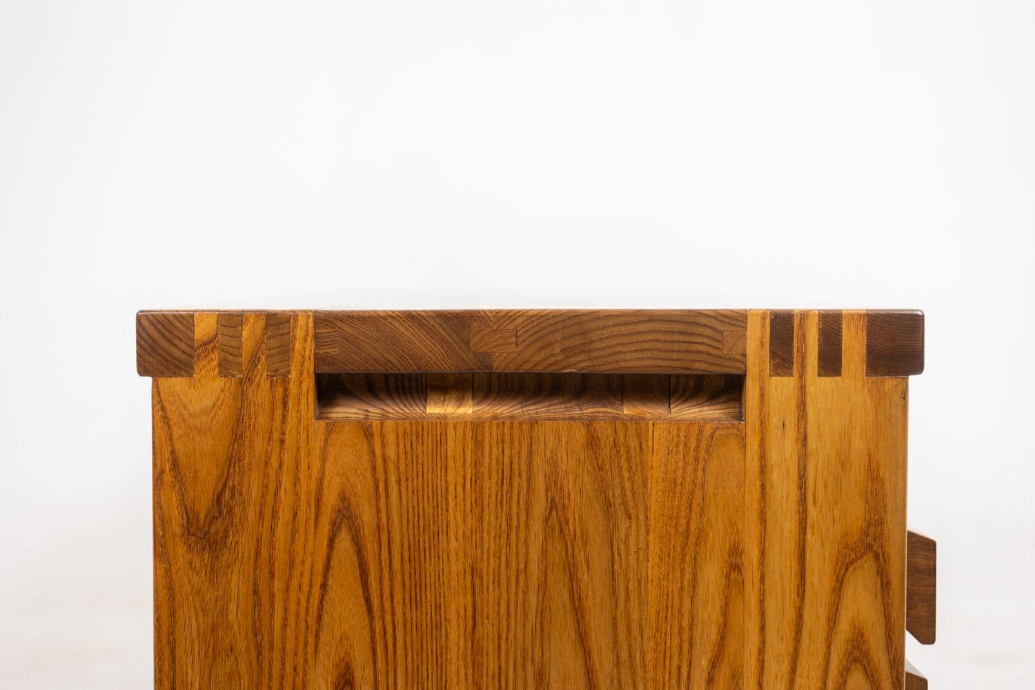 Pierre Chapo. Low chest of drawers in blond elm. Circa 1970. For Sale 4