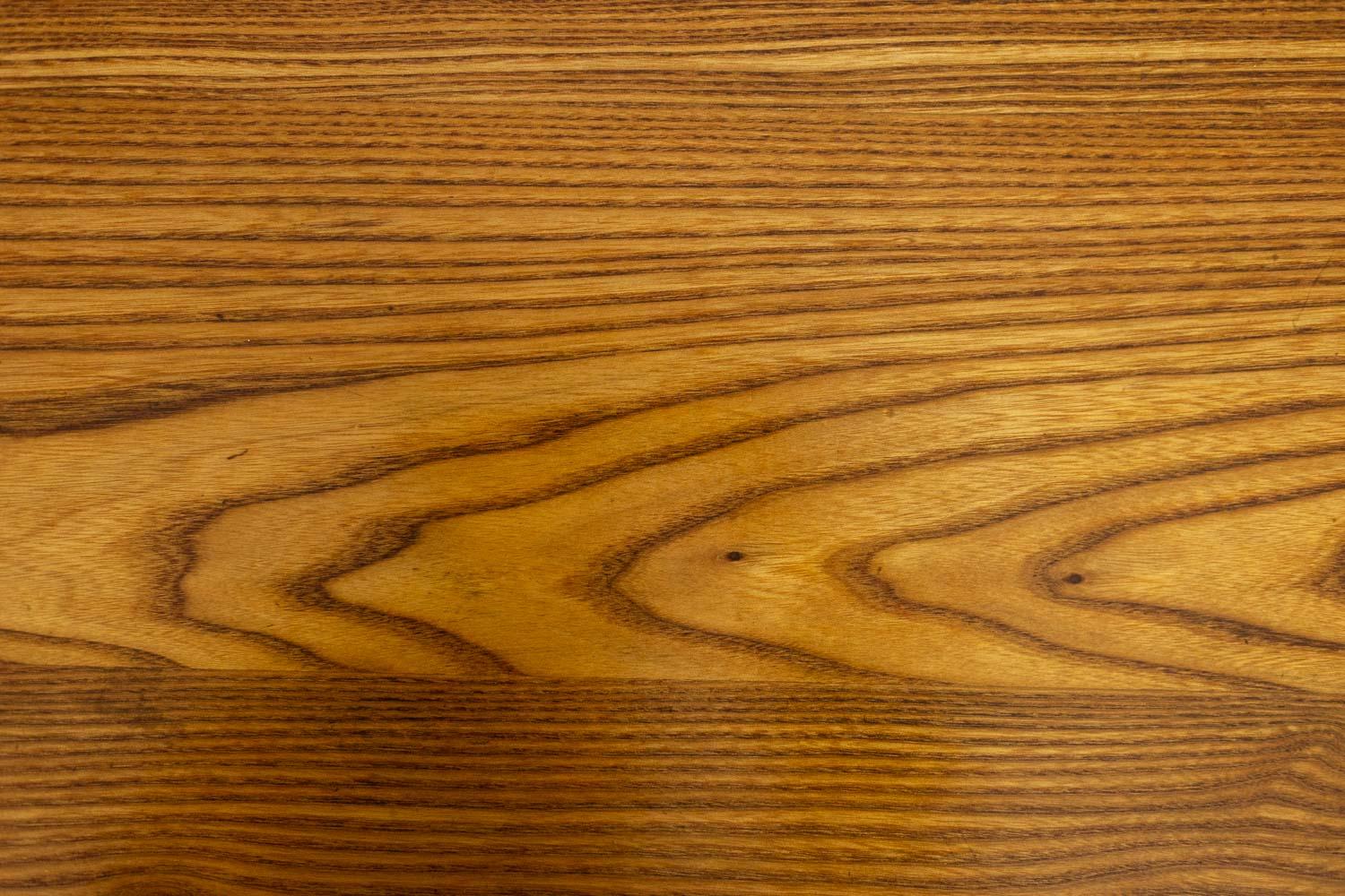 Elm Pierre Chapo. Low chest of drawers in blond elm. Circa 1970. For Sale