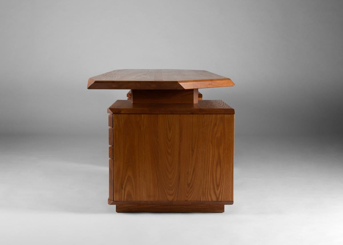 Pierre Chapo, Model B40 Modular Executive Desk in Elm, France, c 1965 In Good Condition In New York, NY