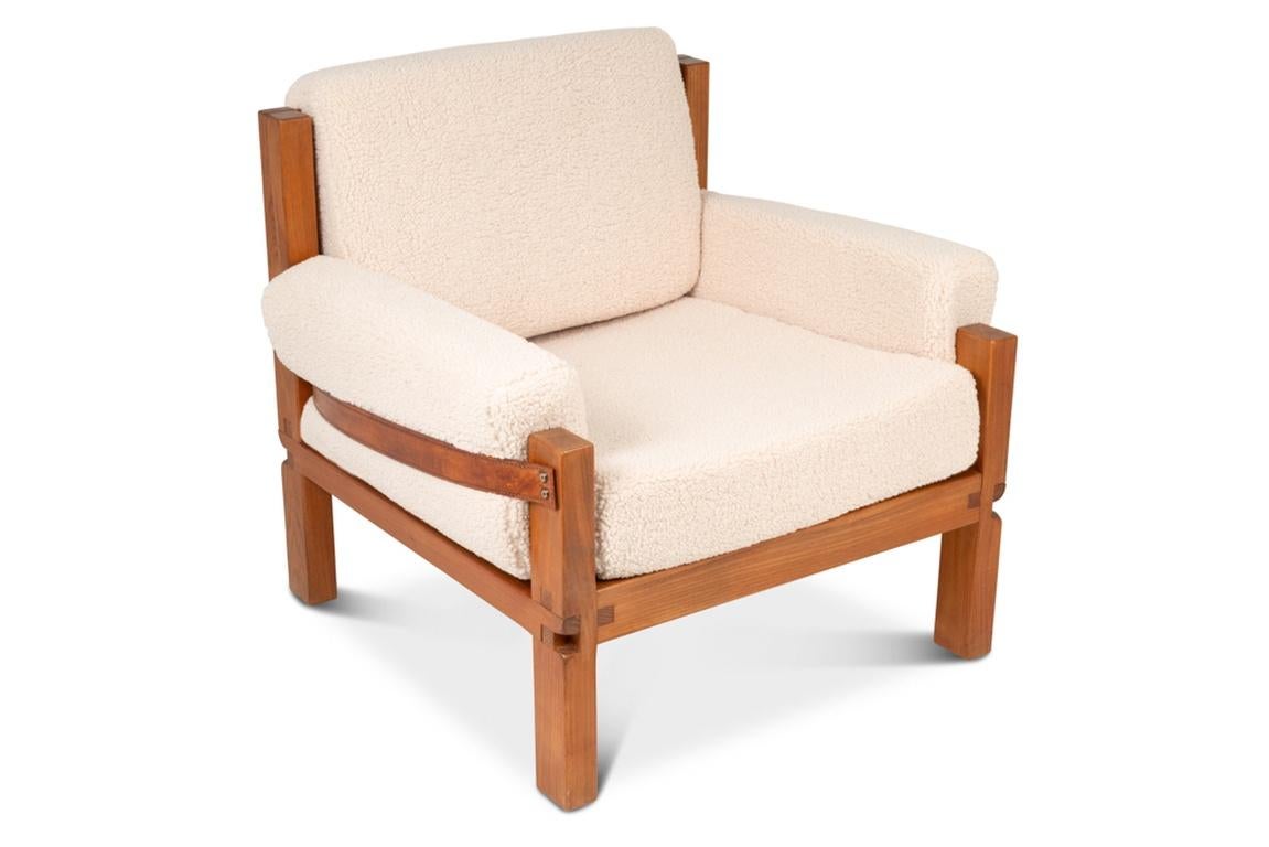 French Pierre Chapo. Pair of elm armchairs. 1970s. For Sale