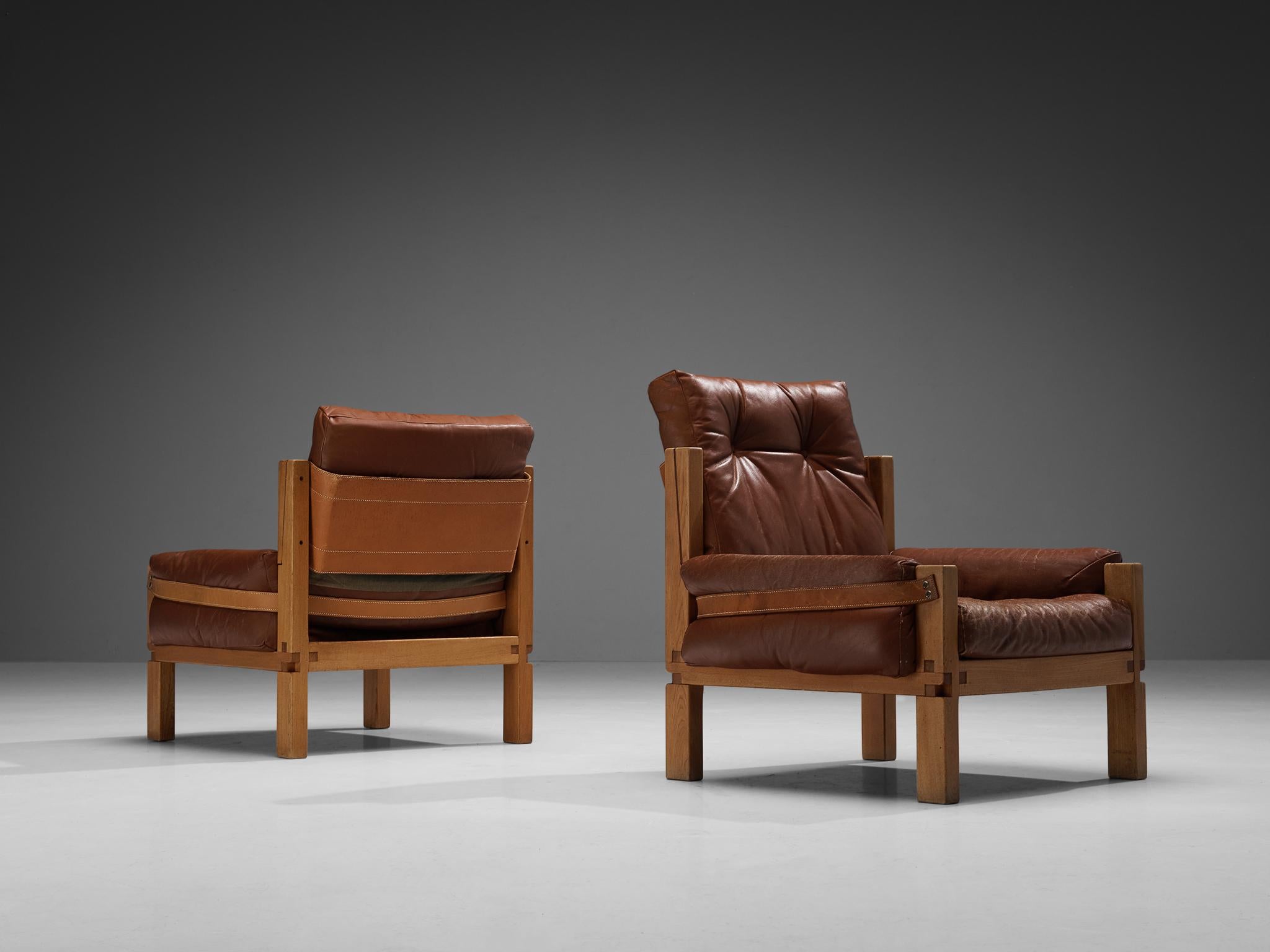 Pierre Chapo Pair of 'S15' Lounge Chairs in Elm and Brown Leather In Good Condition In Waalwijk, NL