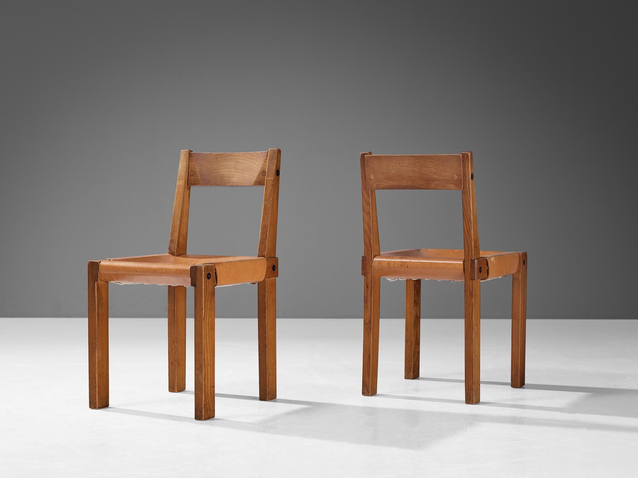 Cuir 4 chaises de salle à manger « S24 » de Pierre Chapo en orme et cuir cognac