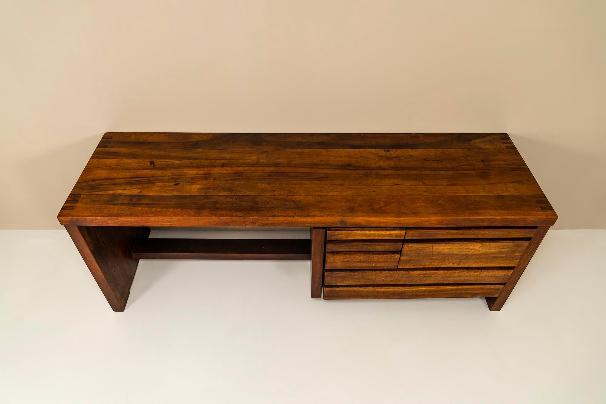 Pierre Chapo 'R05' Dressing Table in Walnut, France 1960s For Sale 2