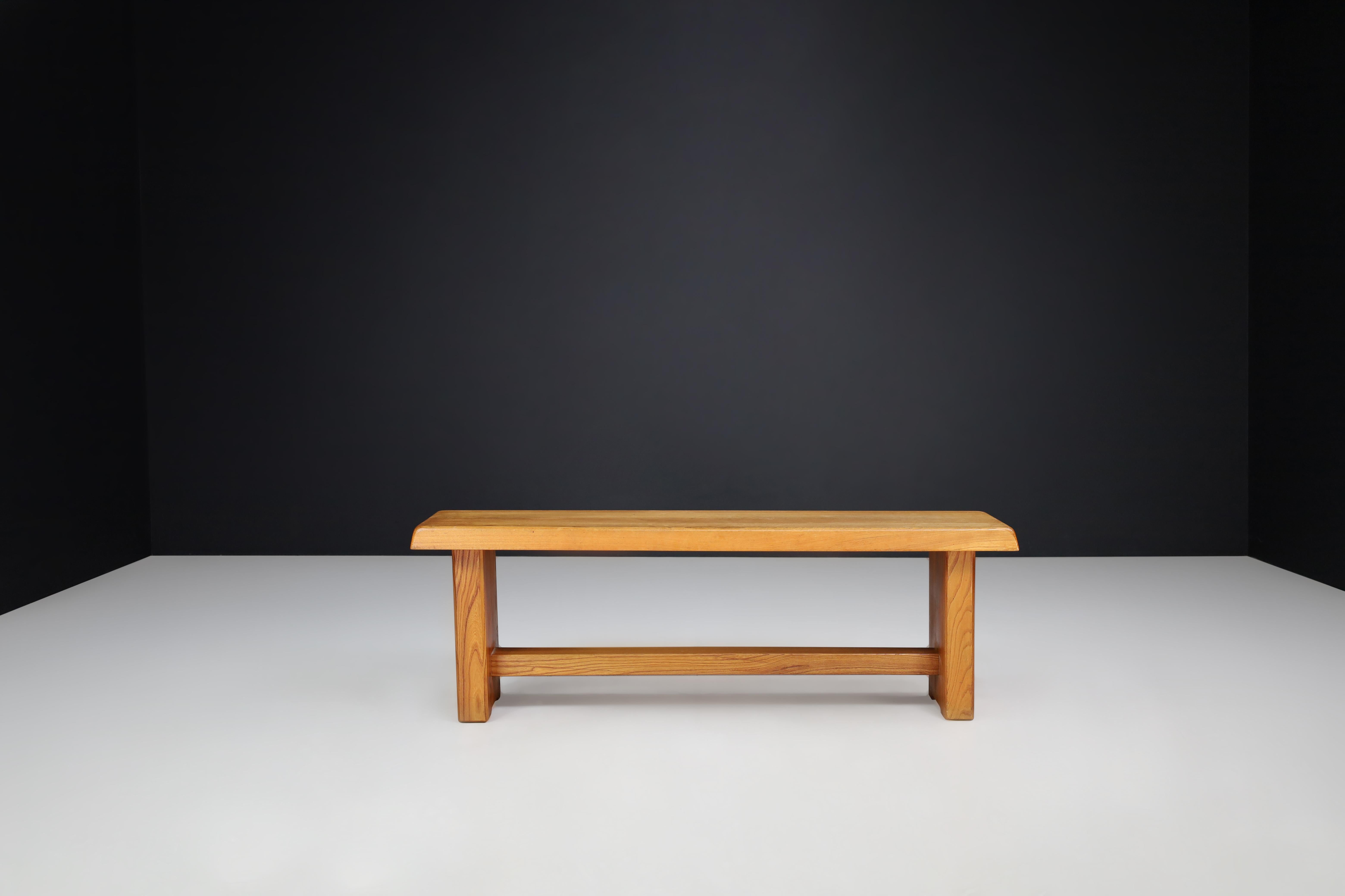 Pierre Chapo 'S 14 A' Elm Bench, France, 1970s  In Good Condition For Sale In Almelo, NL
