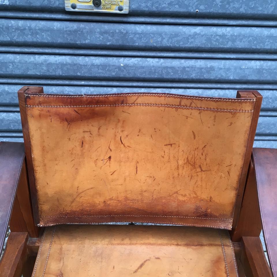 Pierre Chapo 's S10 Sahara Armchair in Cognac Patinated Leather, circa 1960 (20. Jahrhundert) im Angebot