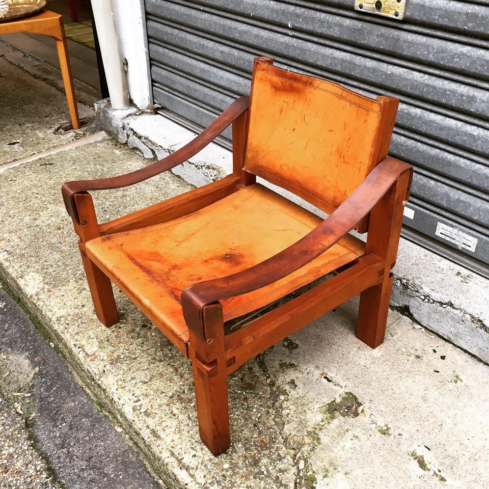 Pierre Chapo 's S10 Sahara Armchair in Cognac Patinated Leather, circa 1960 For Sale 2