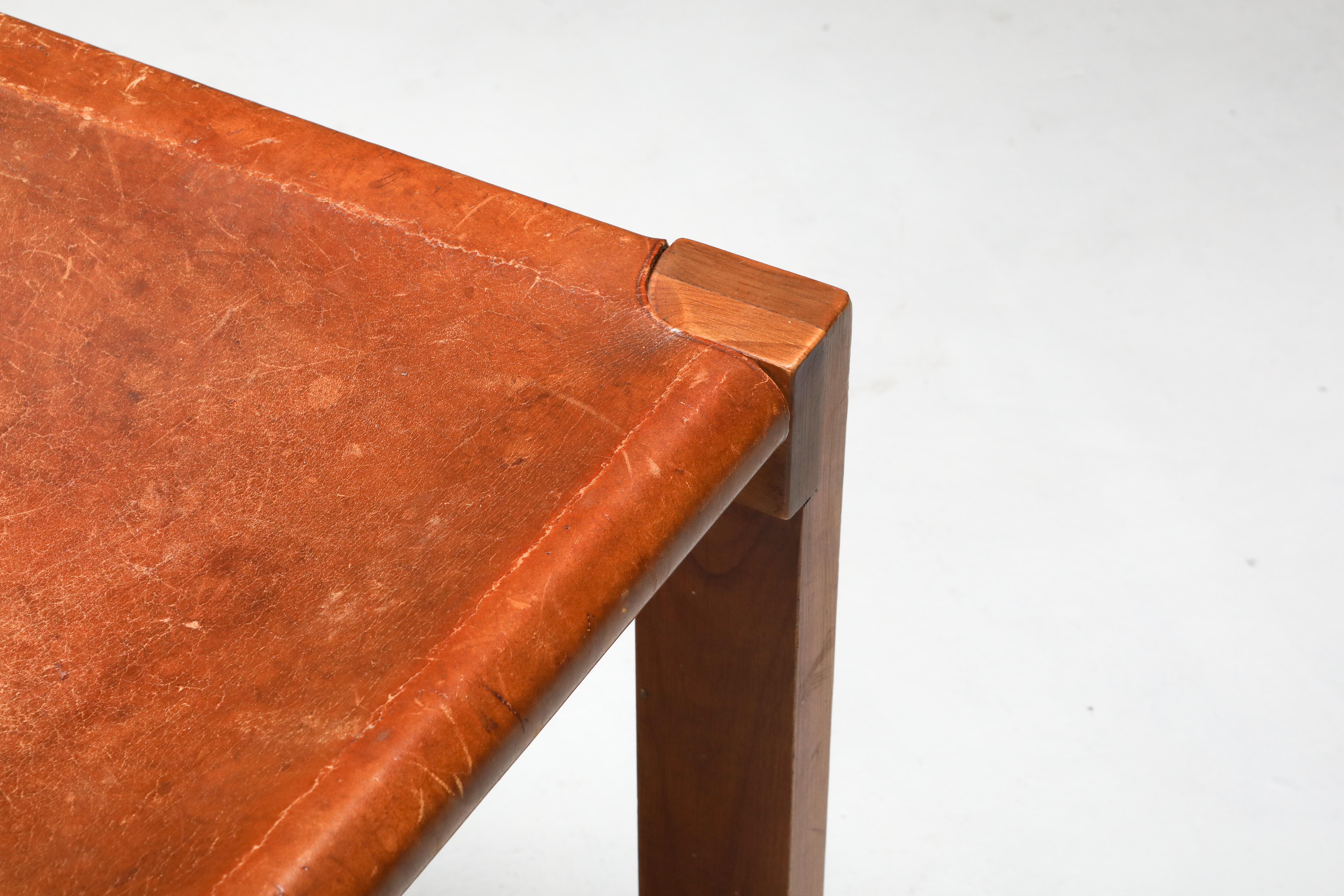 Pierre Chapo 'S24' Chair in Elm and Cognac Leather 5