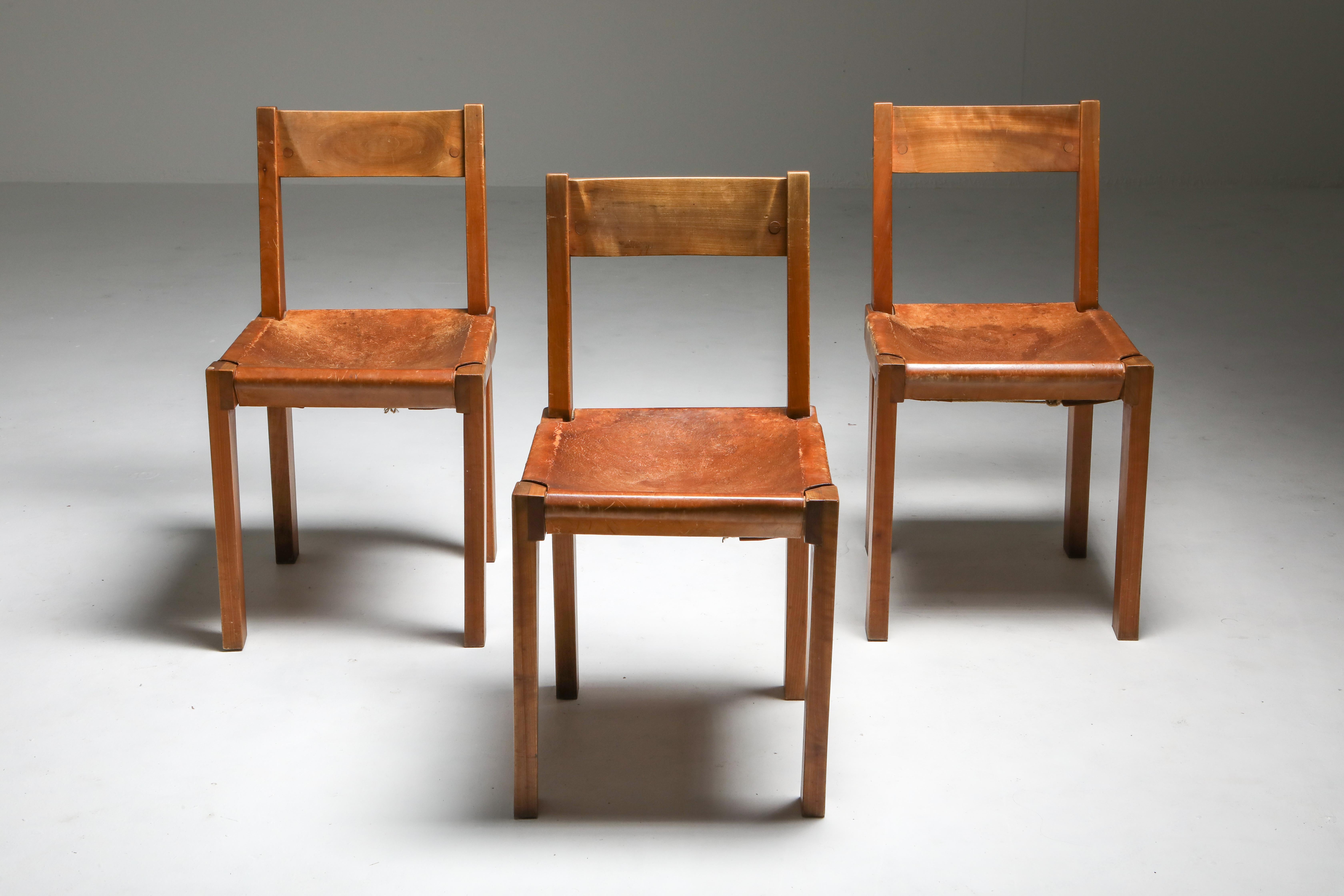 Pierre Chapo 'S24' Chair in Elm and Cognac Leather In Good Condition In Antwerp, BE