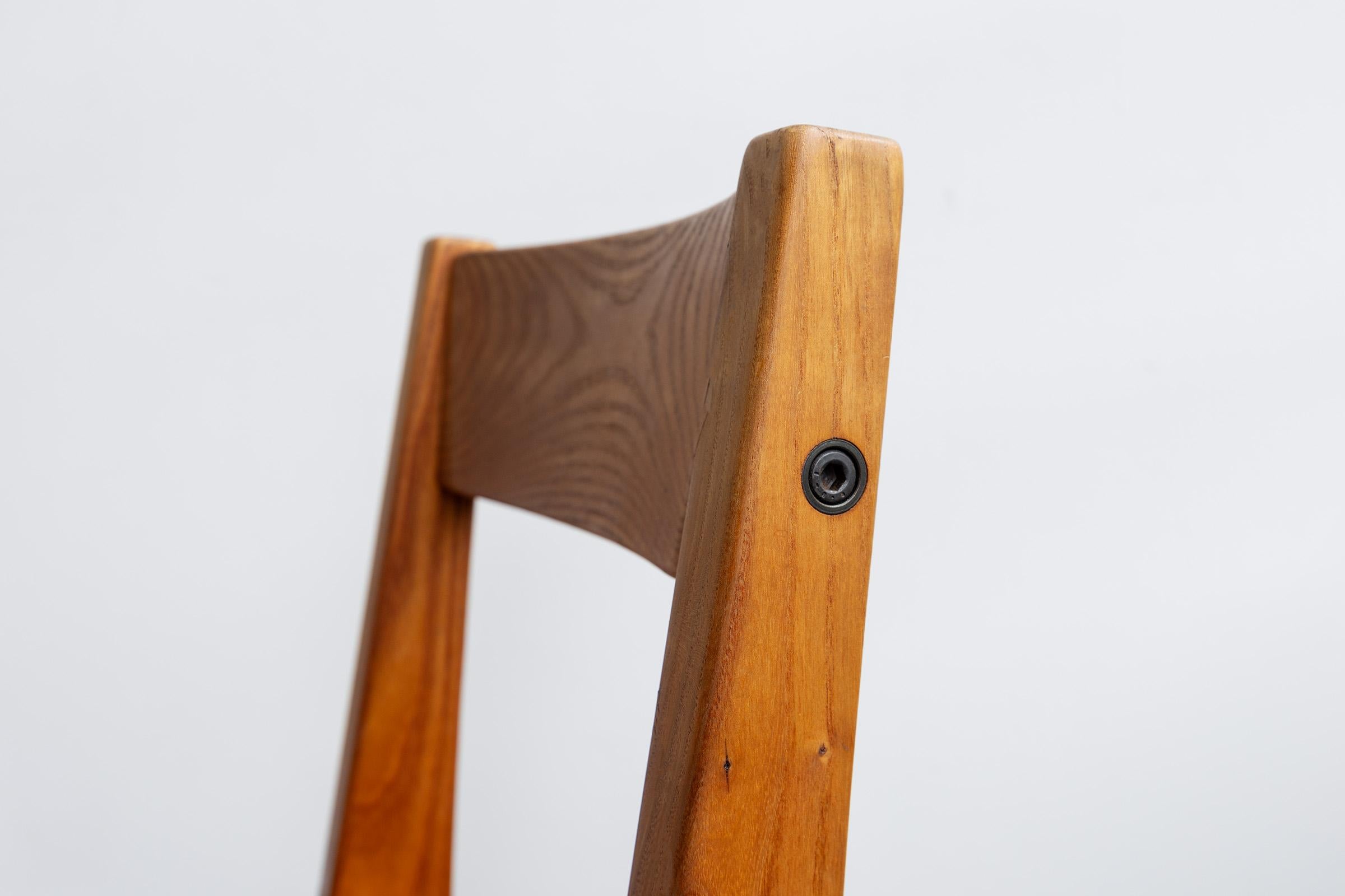 Pierre Chapo s24 Chairs in Elm and Leather France 1960 Set of 6 In condizioni buone in vendita a Portland, OR