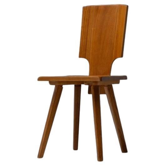Pierre Chapo S28 chair in elm wood France 1972