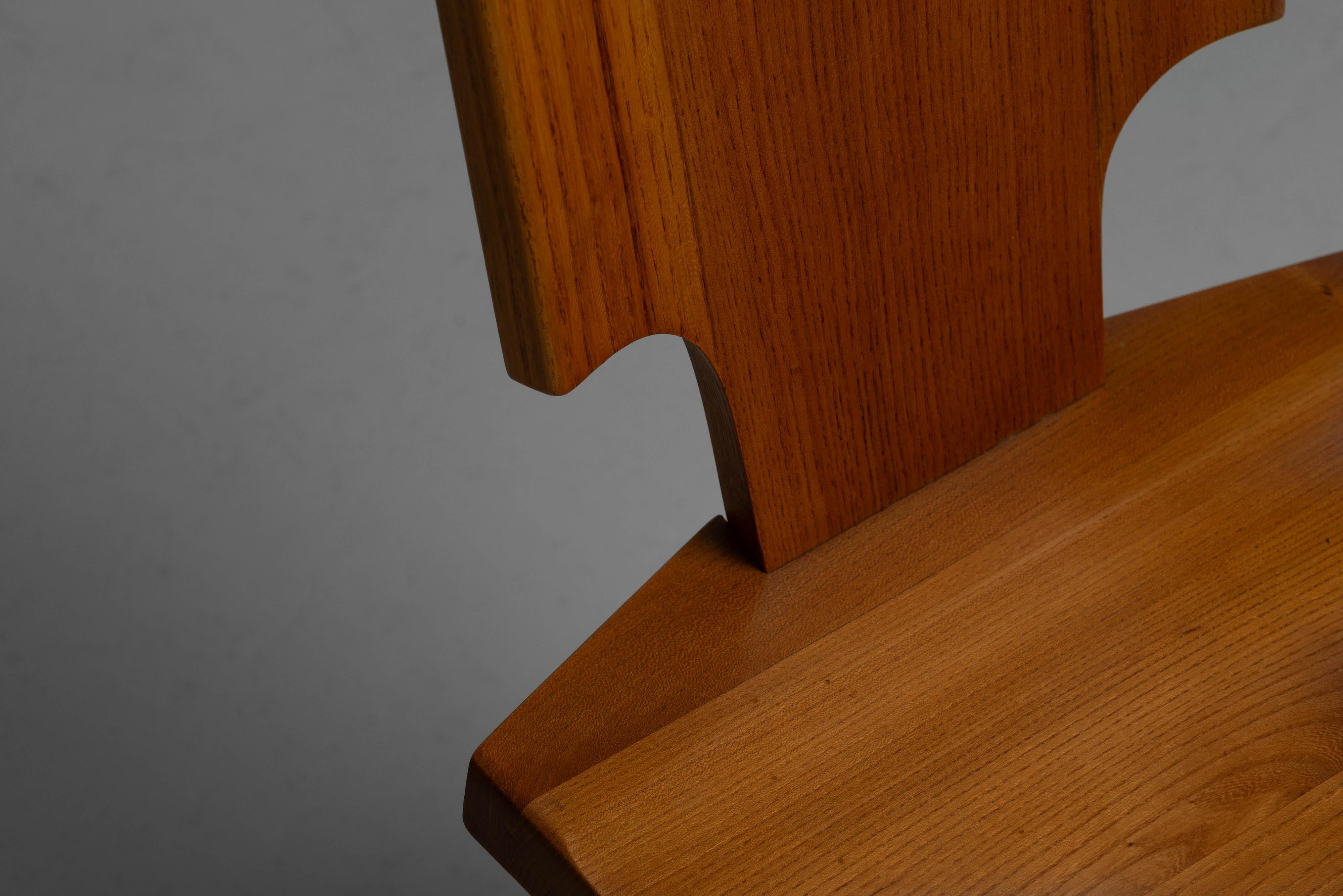 Pierre Chapo S28 chairs pair in elm wood France 1972 For Sale 2
