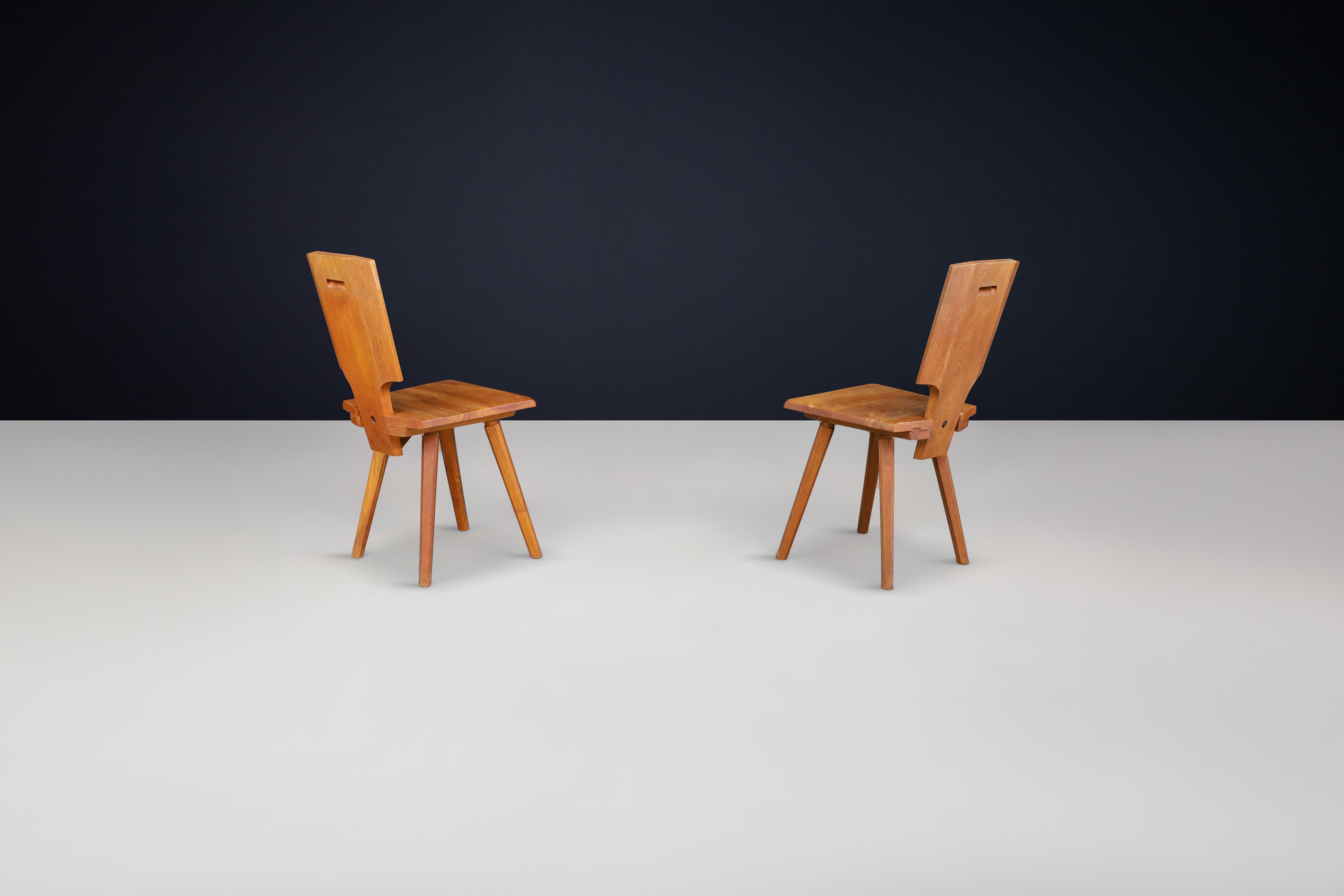 French Mid Century Pierre Chapo 'S28' Chairs in Solid Elm, France, 1972
