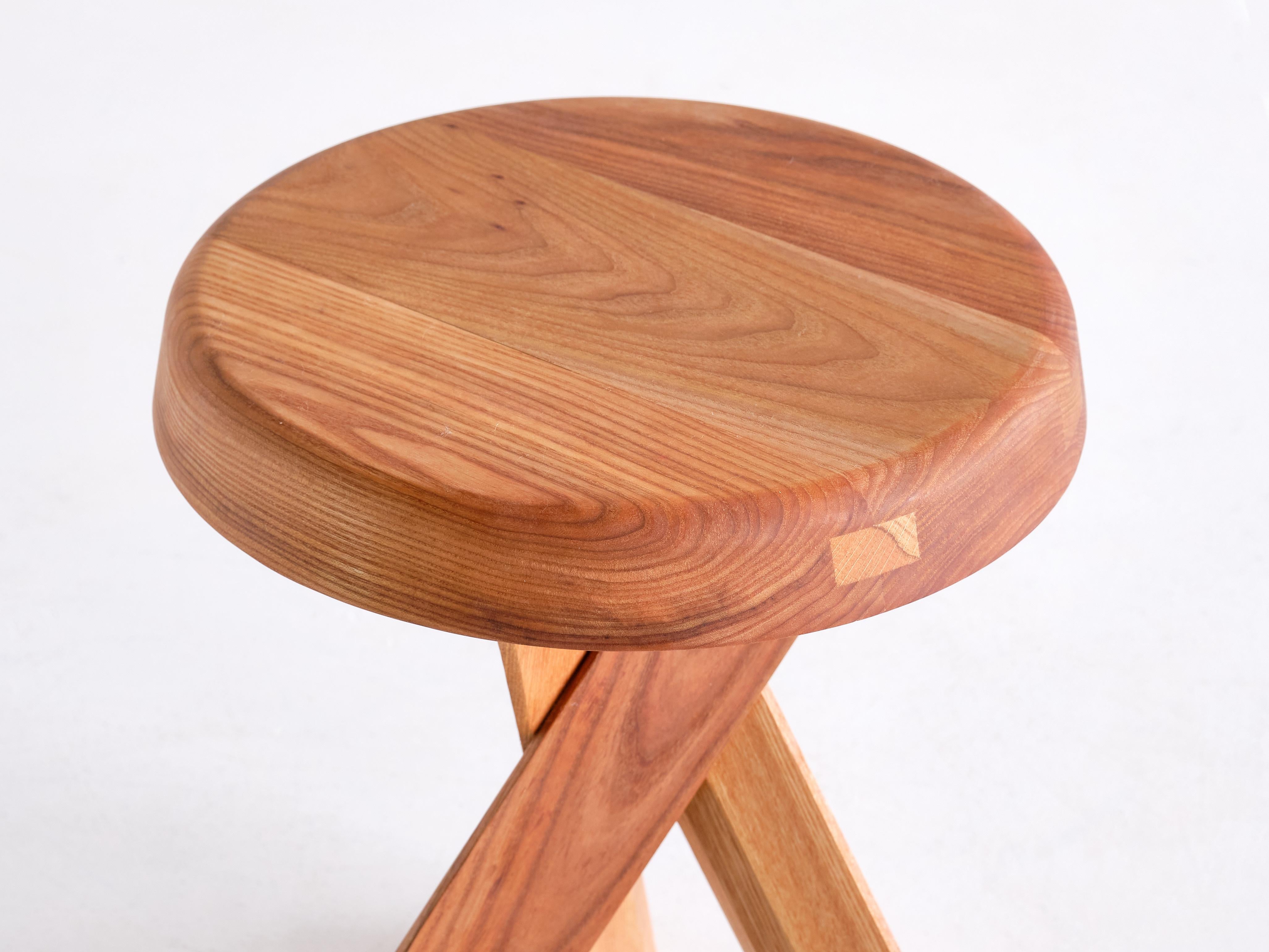 Pierre Chapo S31 Stool in Solid Elm, Chapo Creation, France In New Condition In The Hague, NL