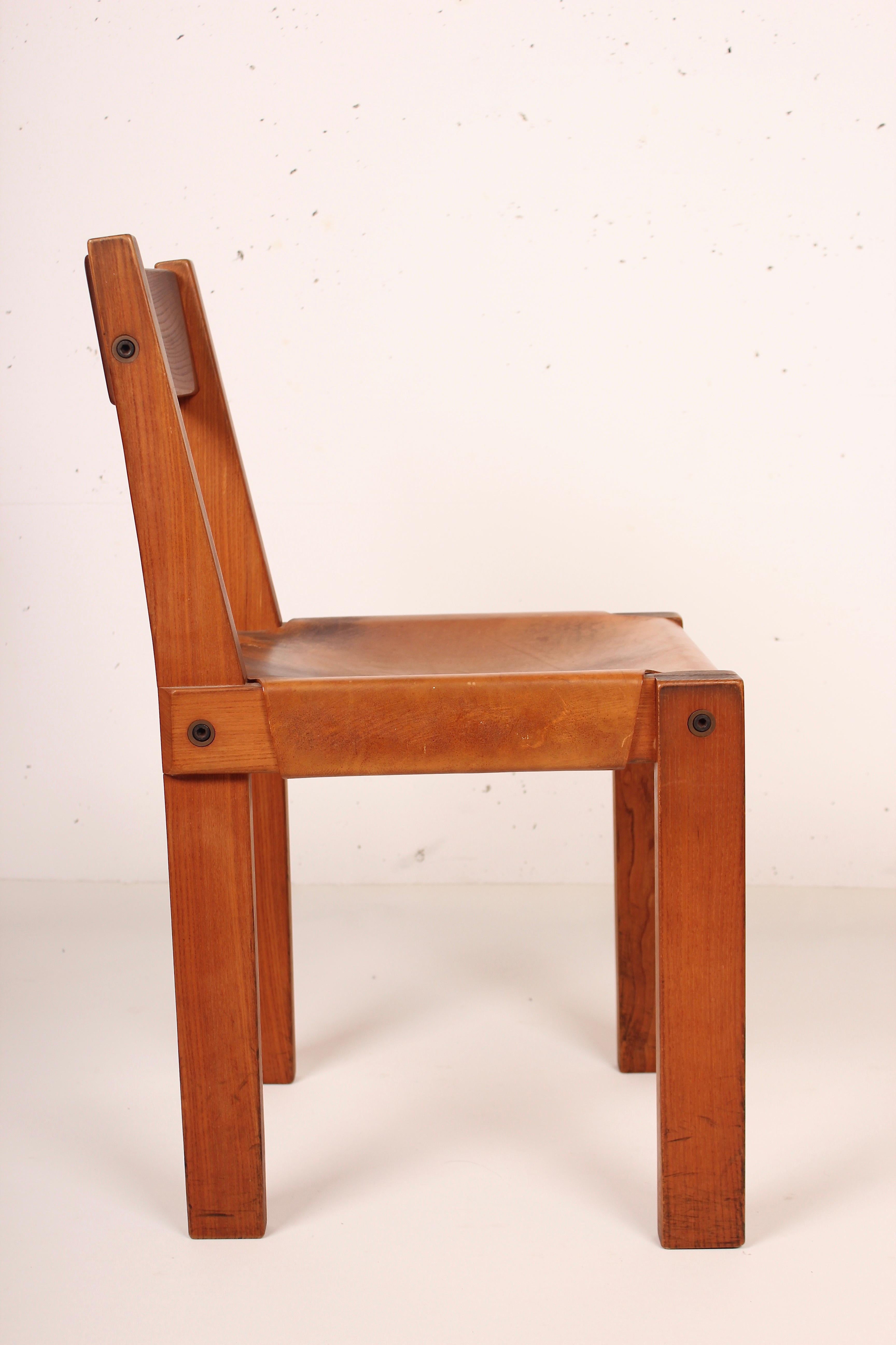 Pierre Chapo Set of Four Elm and Leather S 24 Dining Chairs, France, 1960s For Sale 6